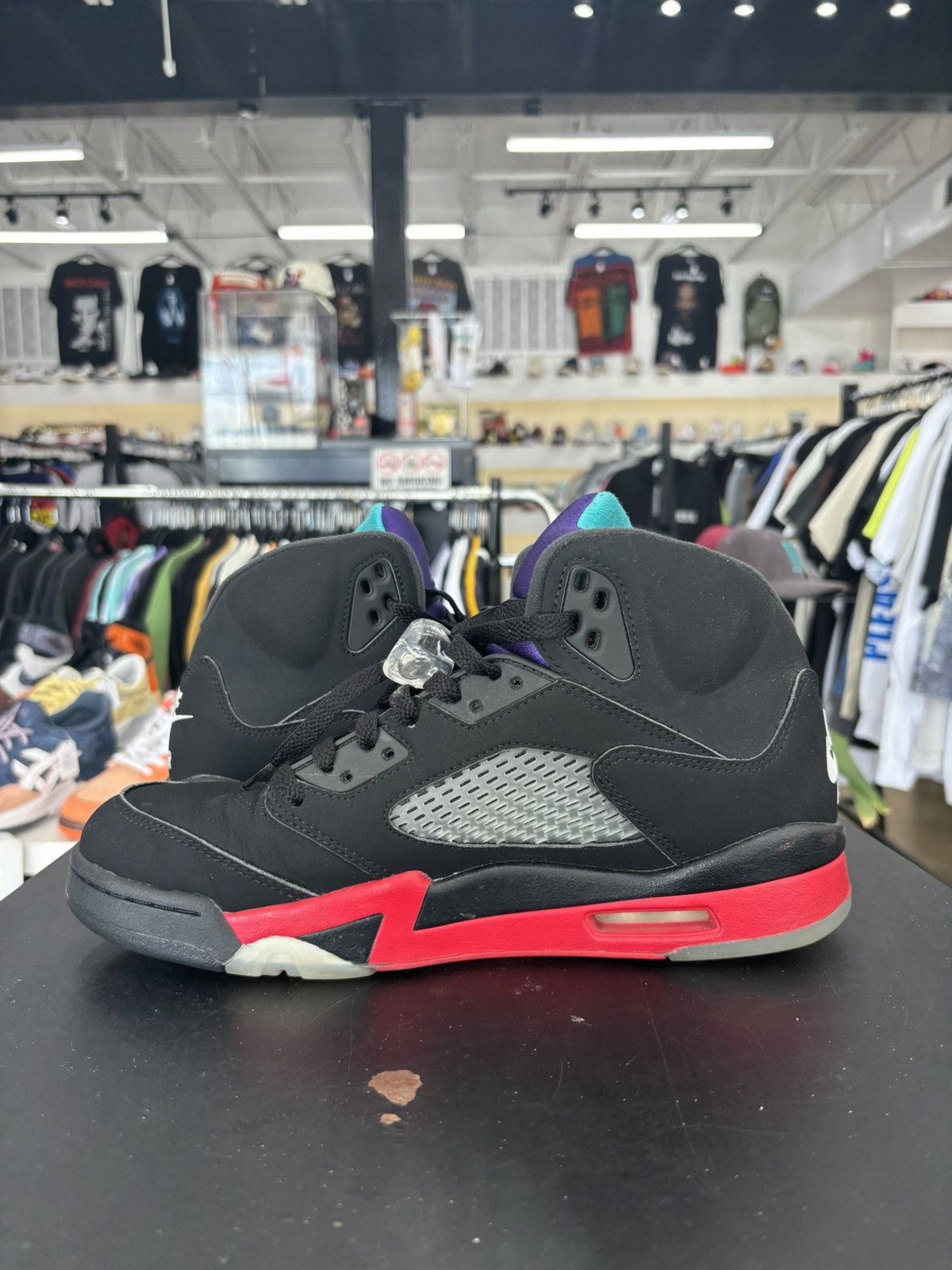 Jordan Brand Air Jordan 5 Top 3 Sz. 9.5 (2020) Size US 9.5 / EU 42-43 - 5 Thumbnail