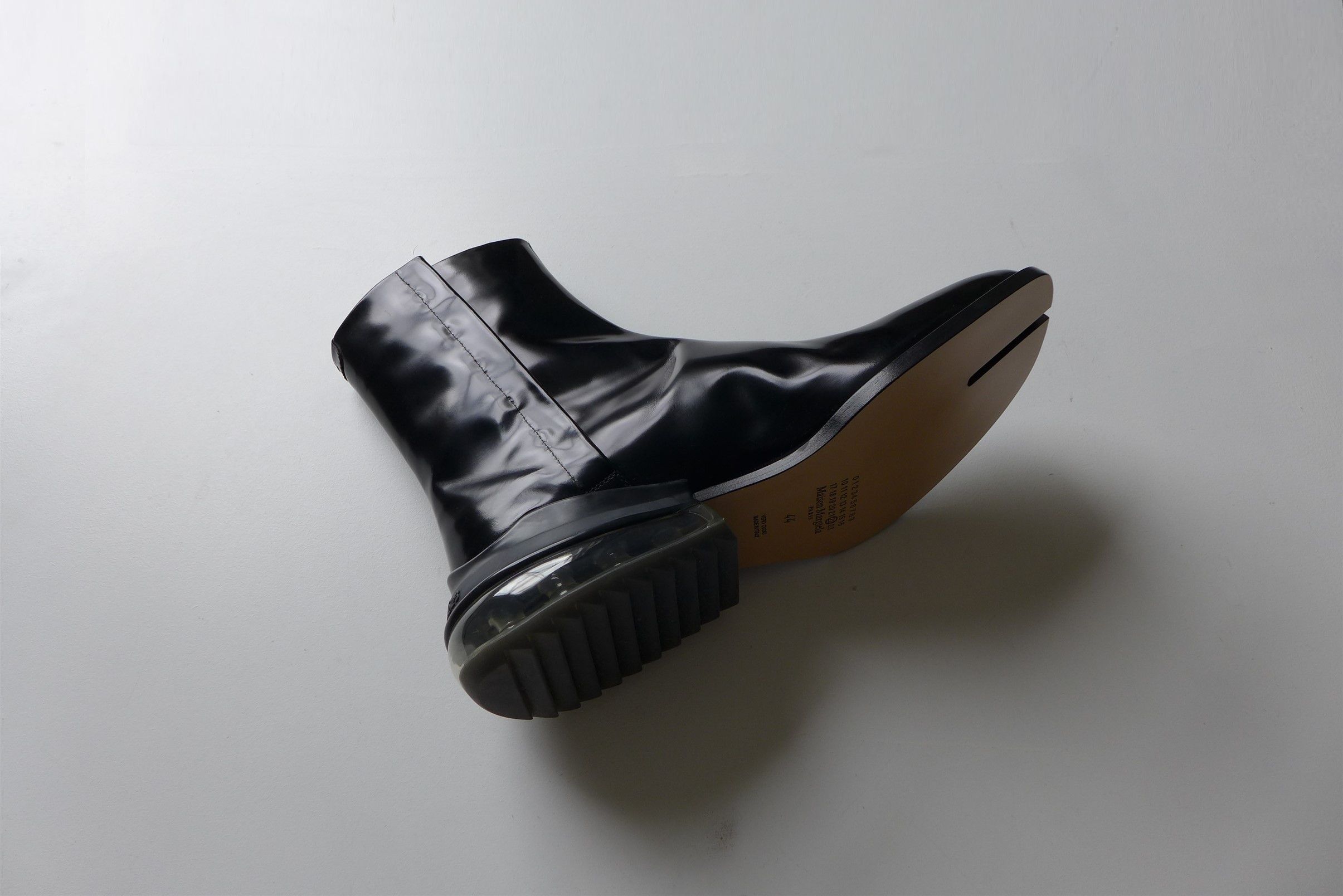 Maison Margiela Margiela Tabi Airbag Heel Boots - Black Polished Leather Size US 11 / EU 44 - 15 Thumbnail
