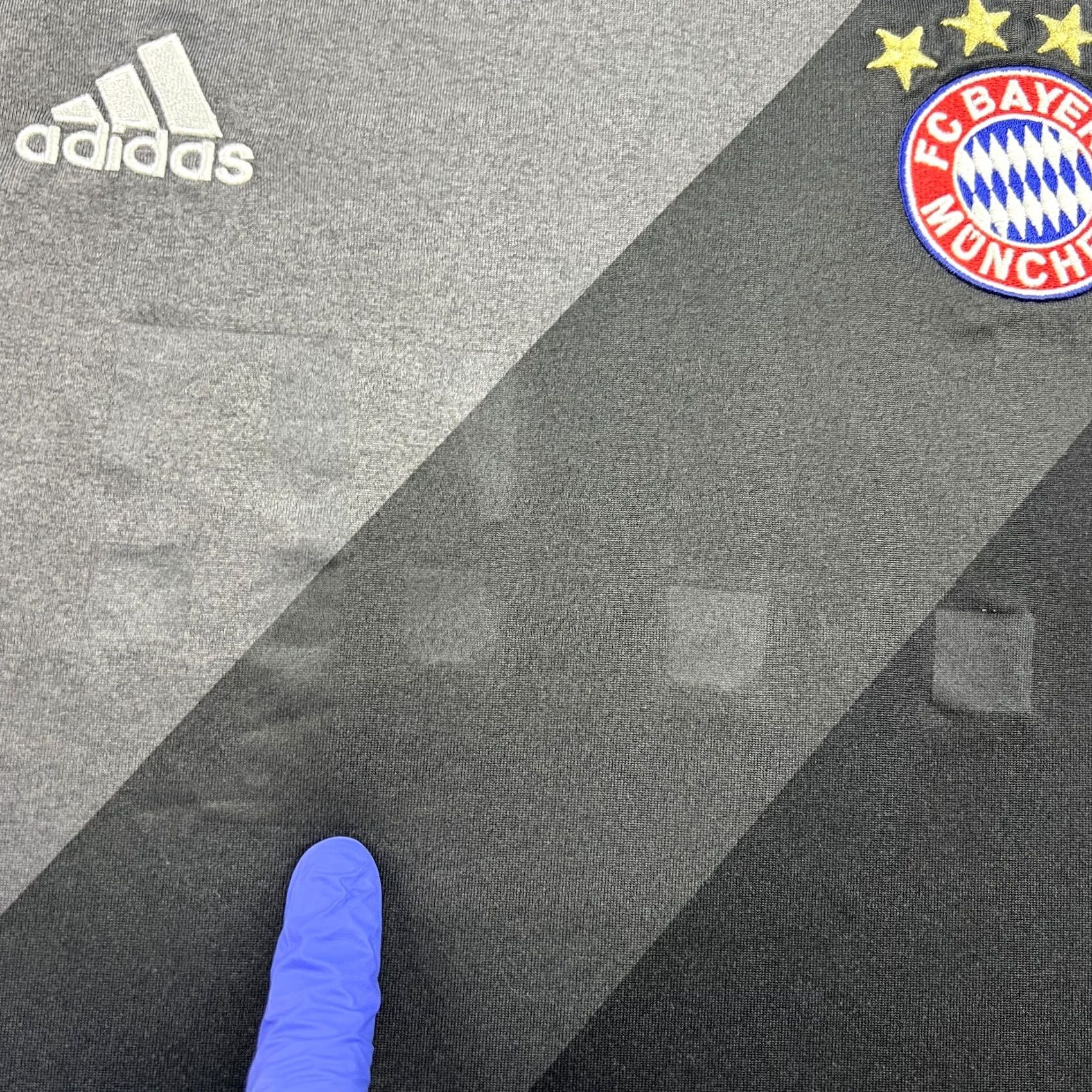 Adidas Bayern Munich 2016 2017 Away Mens Football Jersey Shirt Adidas Camiseta Medium Gray Size US M / EU 48-50 / 2 - 4 Thumbnail