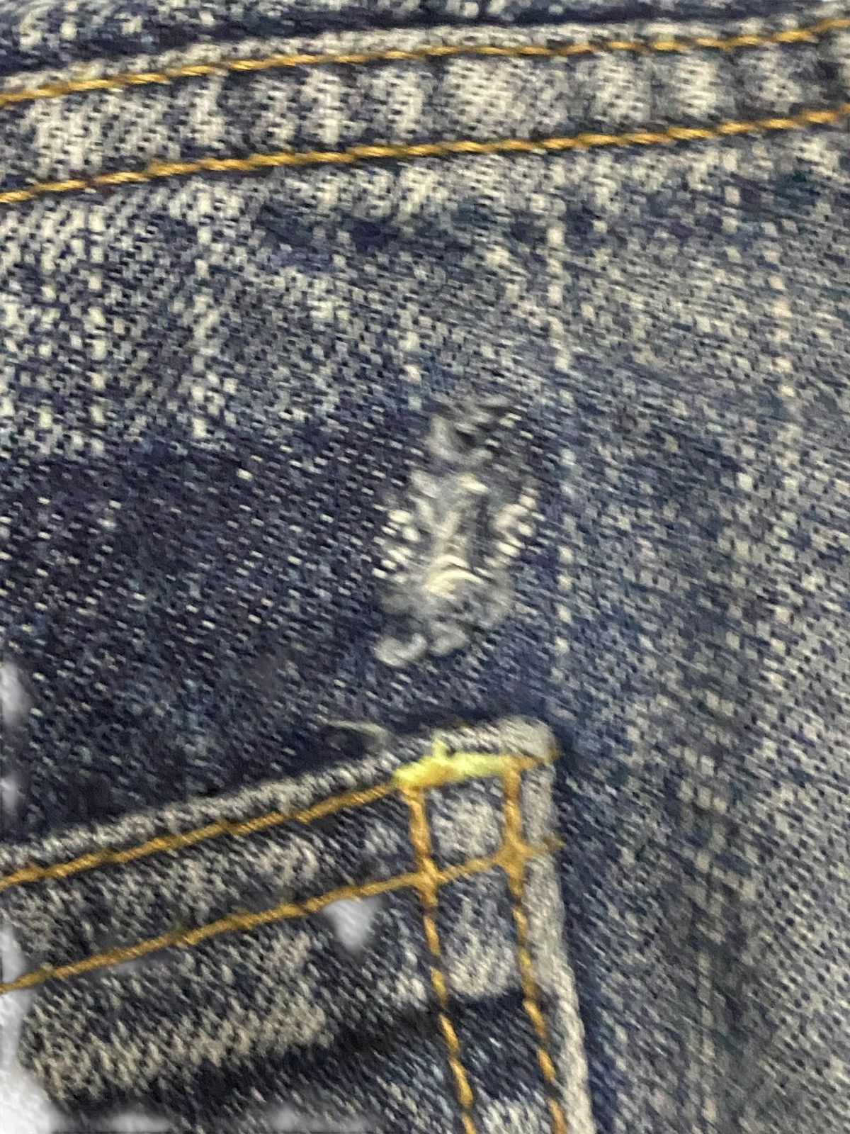 Le Grande Bleu (L.G.B.) Vintage Japanese Brand Thunder Distressed Little Bootcut Size US 35 - 13 Thumbnail