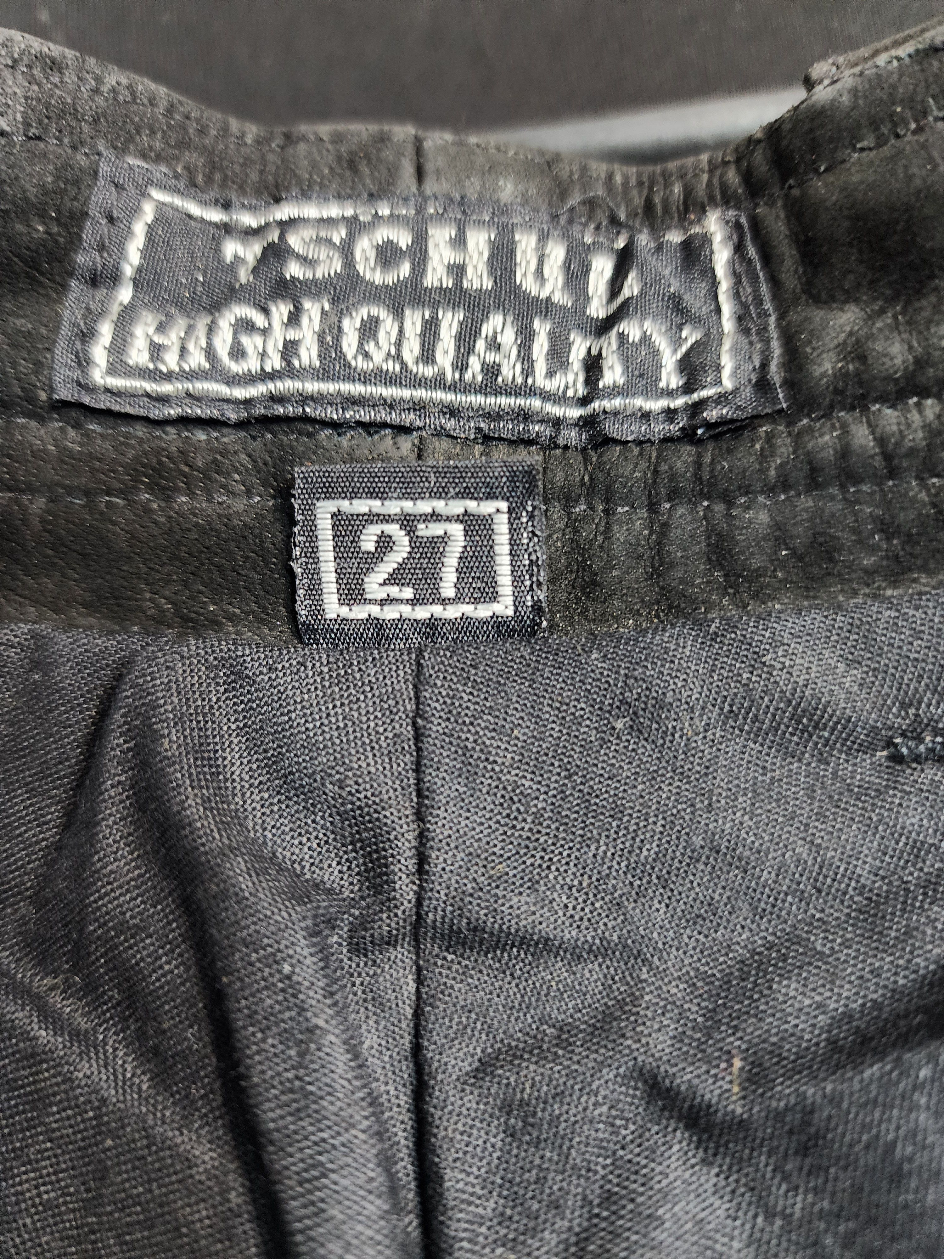 Genuine Leather Women's black pants made of genuine leather. Size 27" / US 4 / IT 40 - 9 Thumbnail