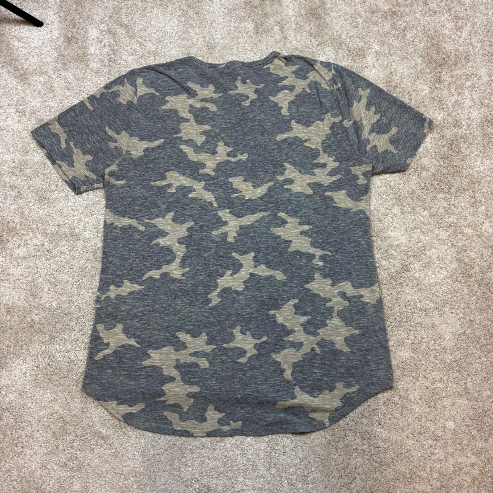 Elwood Elwood Camo Curve Hem Slub Cotton T Shirt Men's Large Size US L / EU 52-54 / 3 - 3 Thumbnail