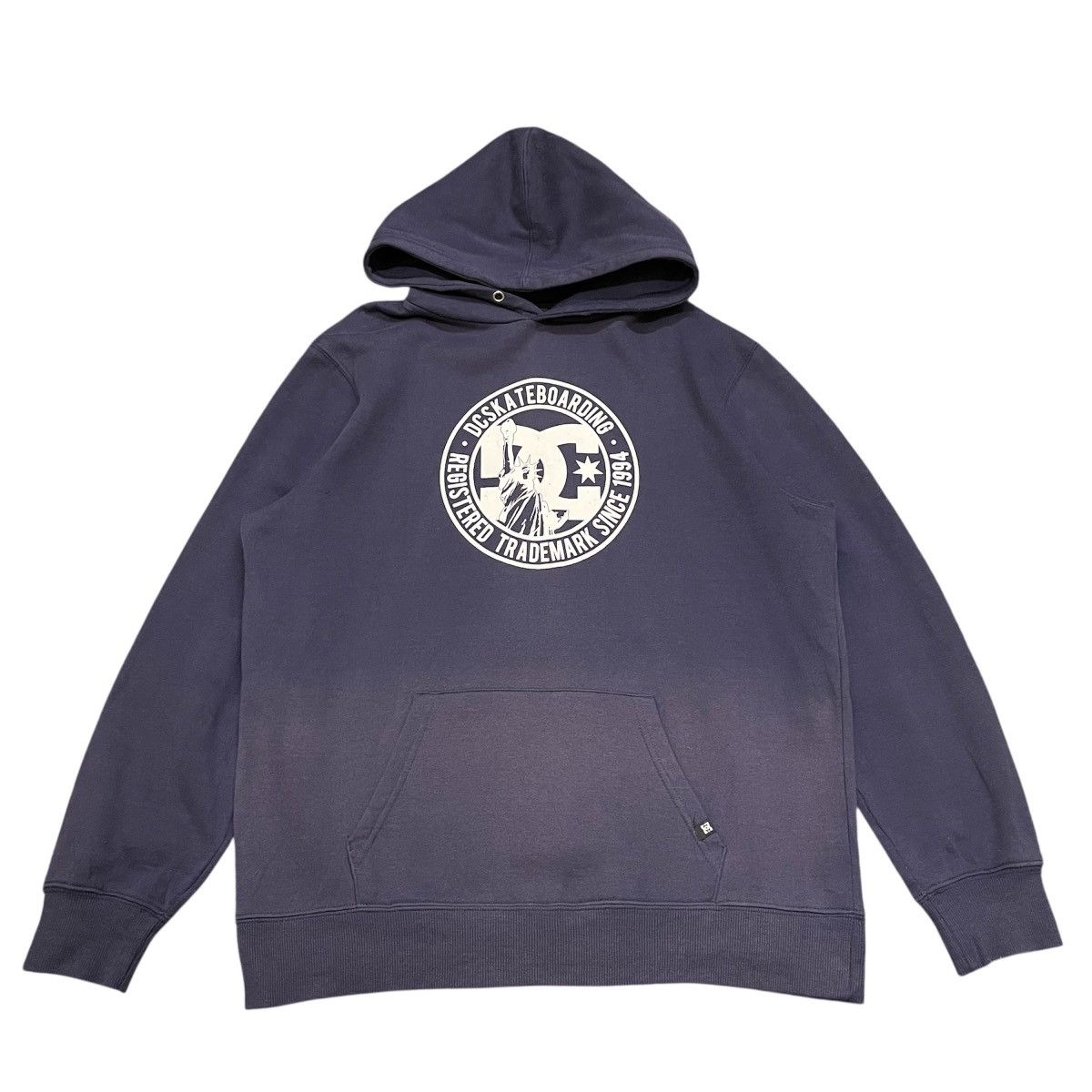 DC DC Skateboarding Hoodie Large Navy Blue Statue of Liberty Size US L / EU 52-54 / 3 - 1 Thumbnail