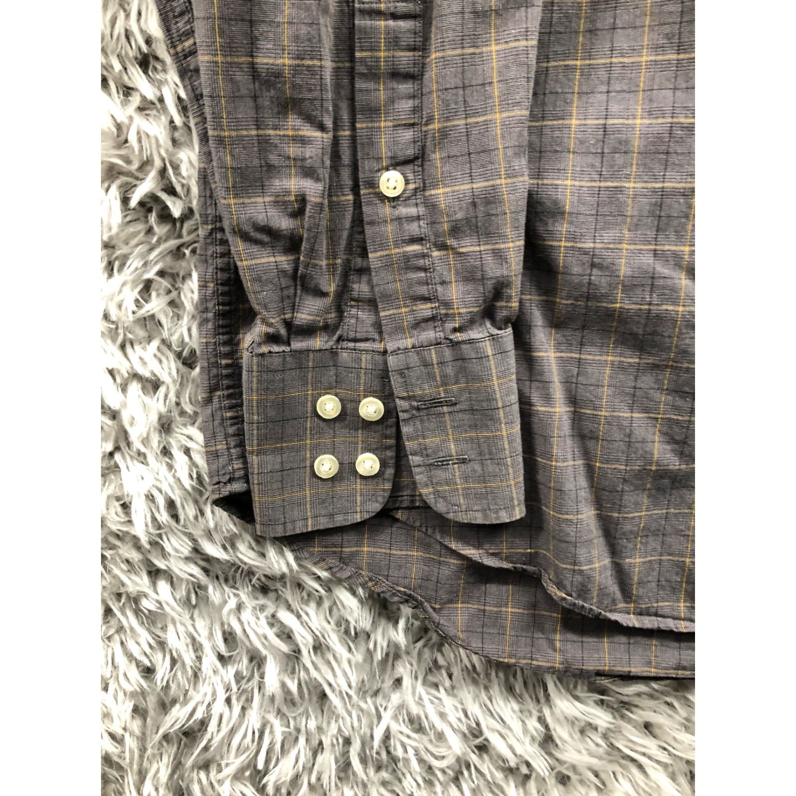 Liz Claiborne Claiborne Shirt 16 34-35 Mens Gray Plaid Long Sleeve Button-Down Collar Shirt Size US L / EU 52-54 / 3 - 2 Thumbnail