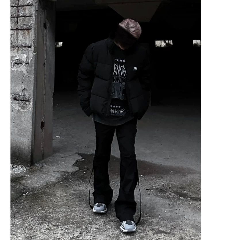 Balenciaga Balenciaga size 34 Profile collar lock printed down jacket Size US M / EU 48-50 / 2 - 2 Thumbnail