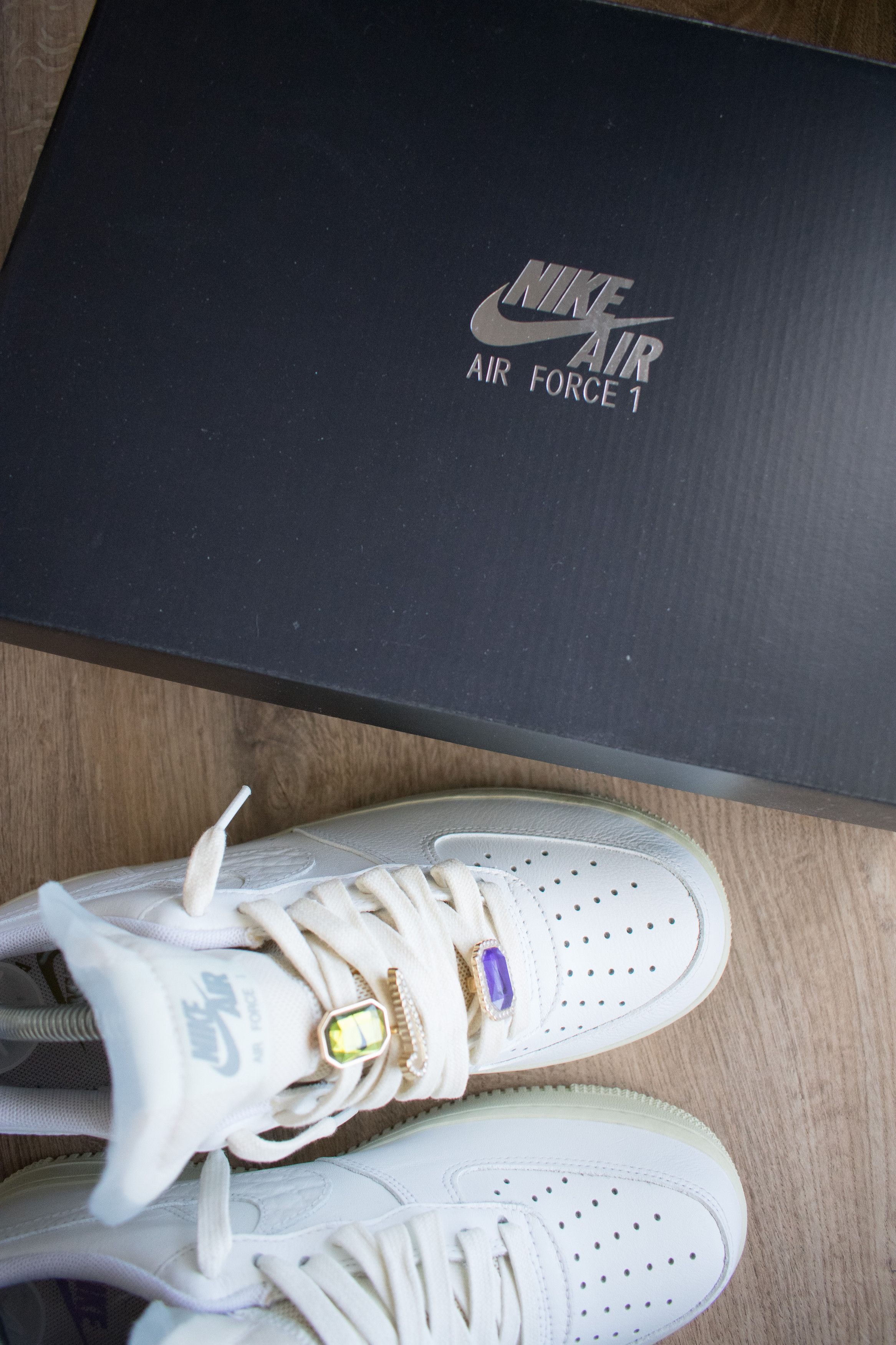 Nike Air Force 1 Bling Size US 8 / EU 41 - 12 Thumbnail
