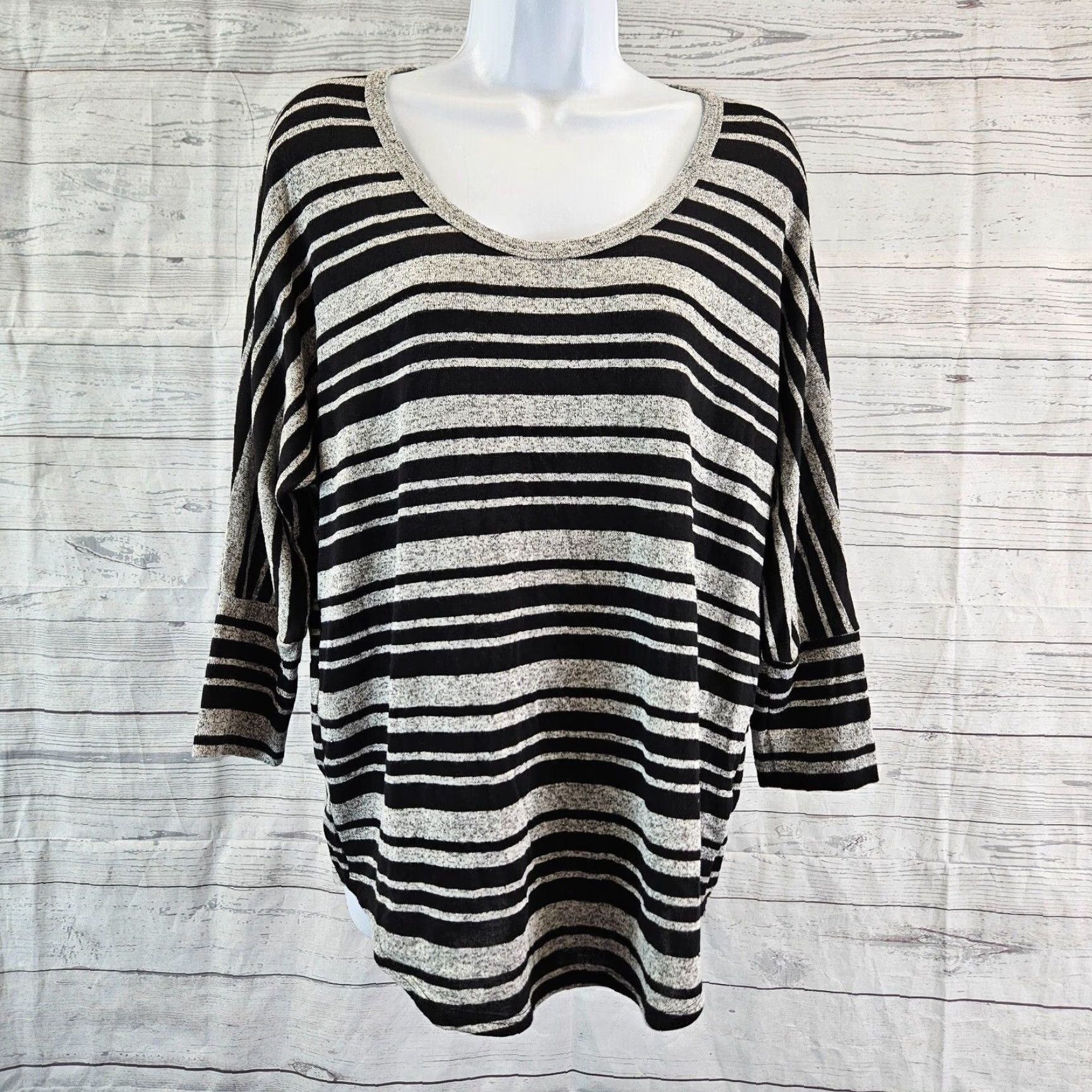 Market Market & Spruce Womens Knit Top XL Black Gray Stripe 3/4 Sleeve Scoop Neck Blouse Womens XL Knit Top Black Gray Stripe Size XL / US 12-14 / IT 48-50 - 2 Thumbnail