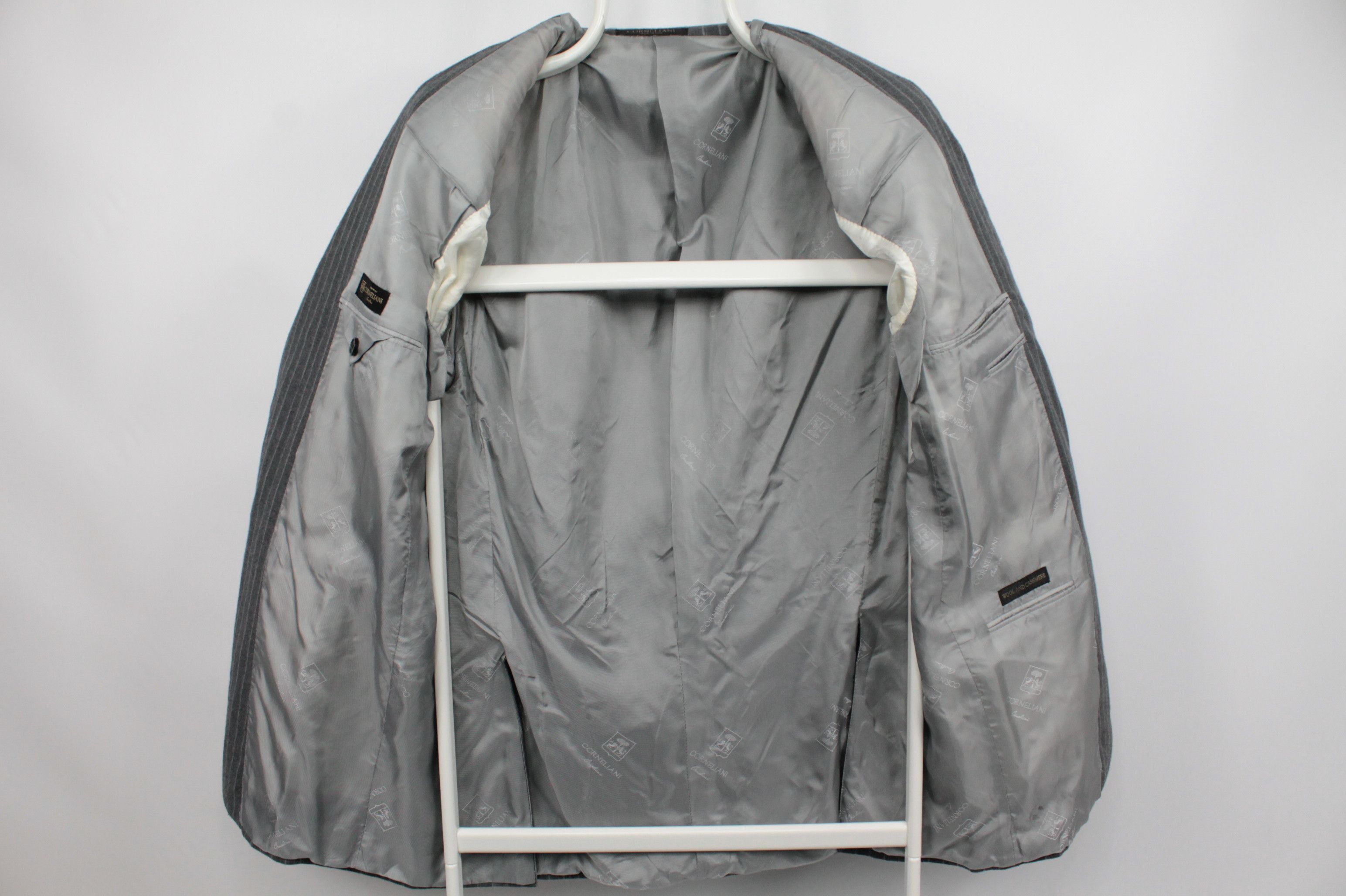 Corneliani Corneliani Wool/Cashmere Blend Gray Strip Blazer Jacket Size US L / EU 52-54 / 3 - 7 Thumbnail
