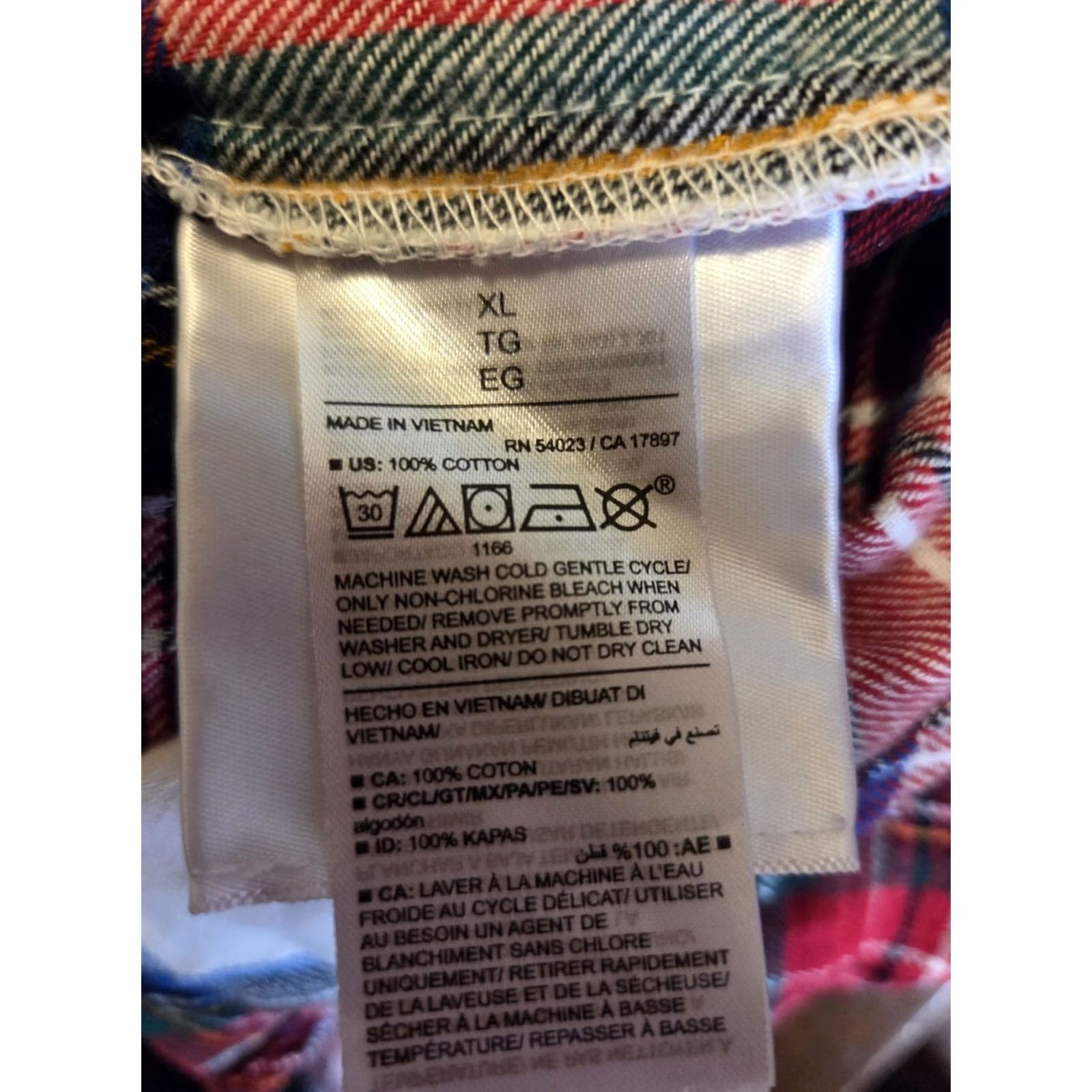 Old Navy Old Navy Womens XL Red White Green Plaid Flannel Boyfriend Shirt Size XL / US 12-14 / IT 48-50 - 8 Thumbnail