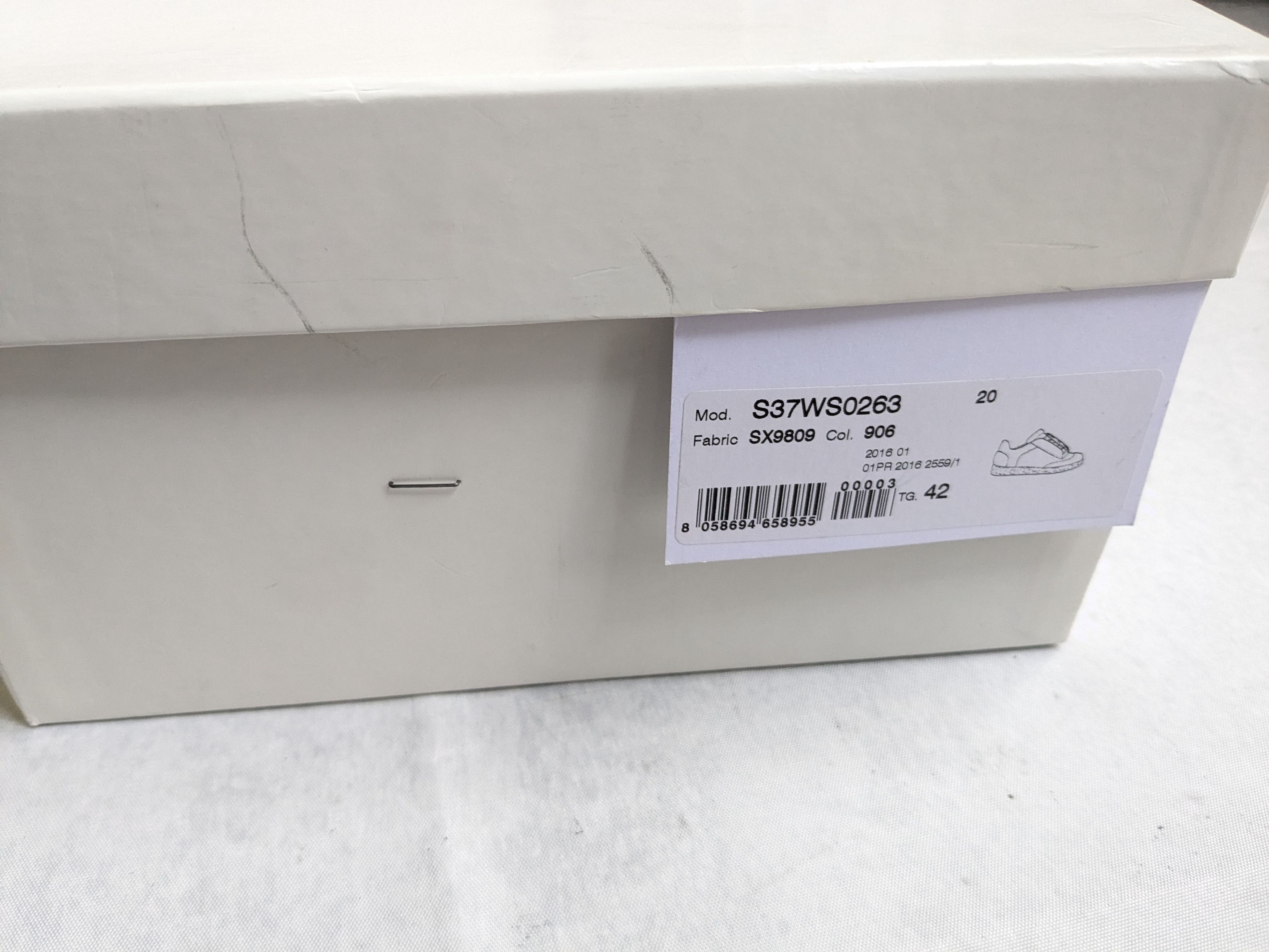 Maison Margiela Maison Margiela Future Gold 9 42 Leather Low Tops Size US 9 / EU 42 - 19 Thumbnail