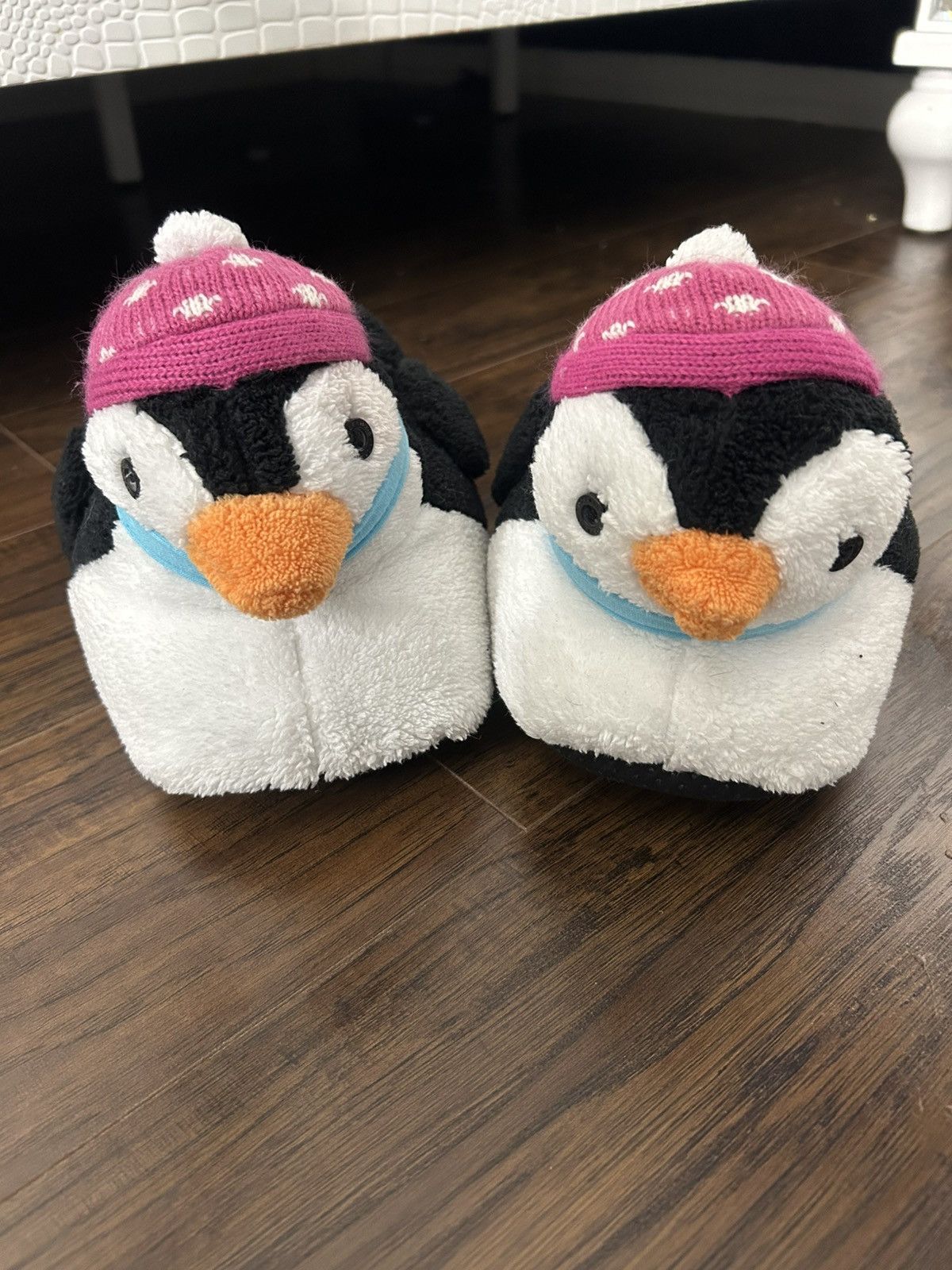 Other Nick & Nora Penguin Plush Slip-On Slippers Size US 9 / IT 39 - 1 Thumbnail