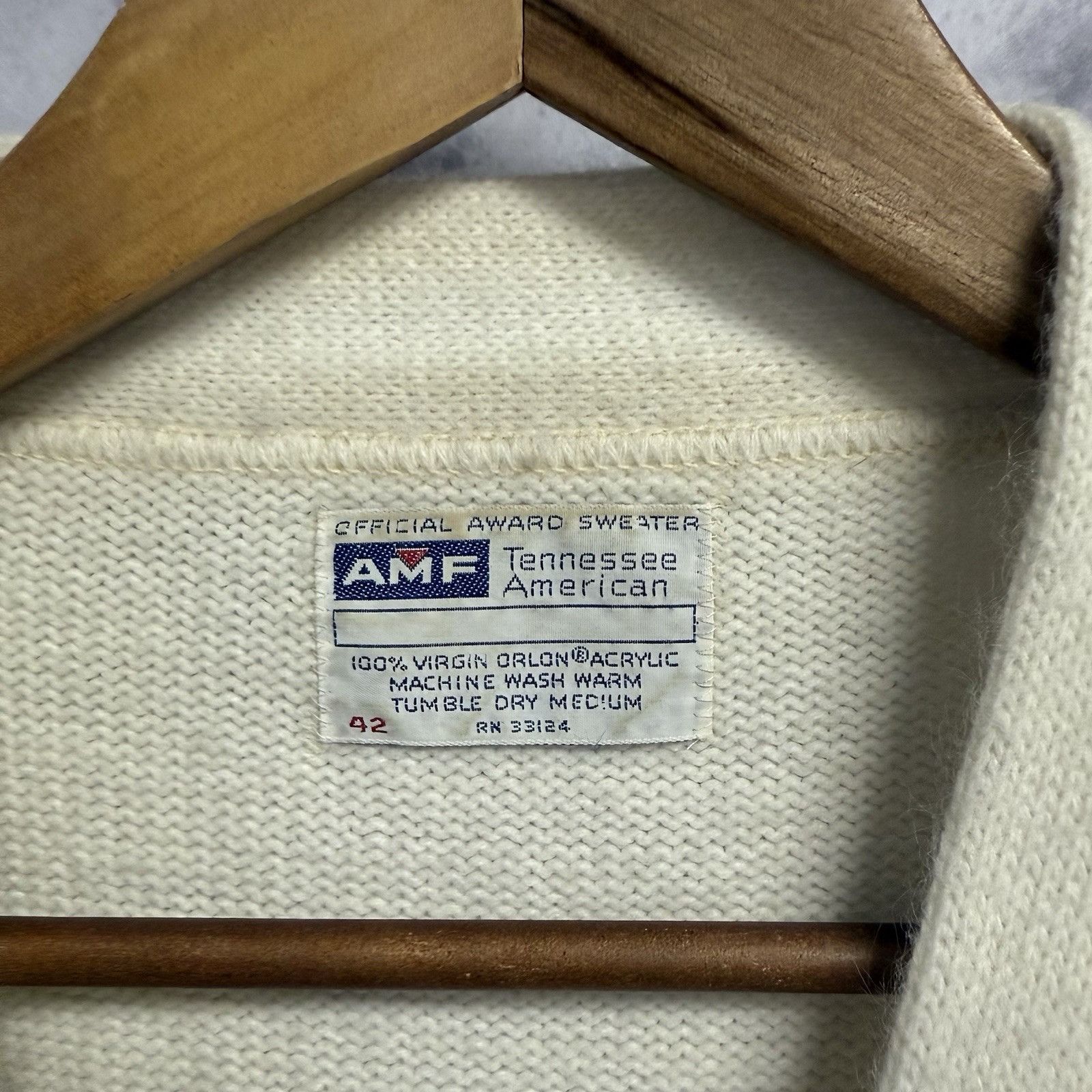 Vintage Vintage 70’s Heavy Knit Varsity Cardigan Sweater Size 44 Wom Size L / US 10 / IT 46 - 4 Thumbnail