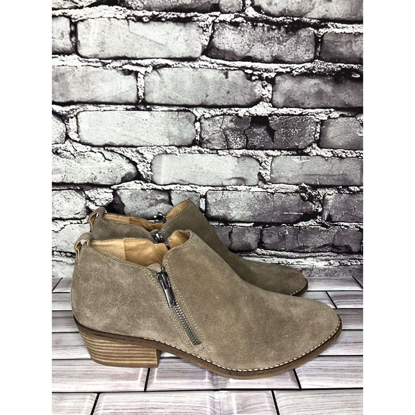 Lucky Brand Lucky Brand Fineses Taupe Suede Leather Double Zipper Heels Size US 10 / IT 40 - 24 Thumbnail