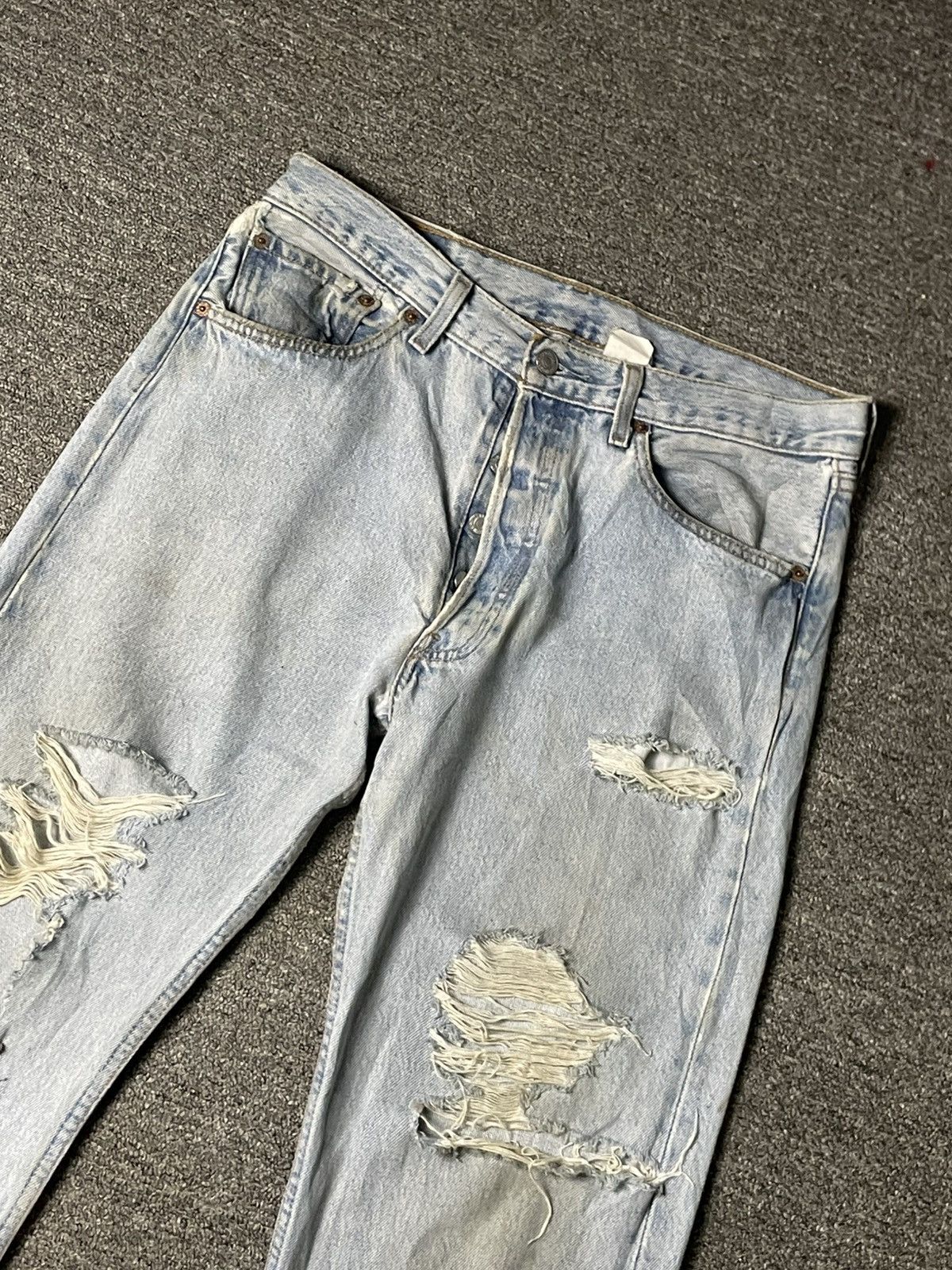Levi's Vintage Clothing × Vintage Vintage LEVIS Men’s Ripped Jeans (91) Size US 32 / EU 48 - 2 Thumbnail