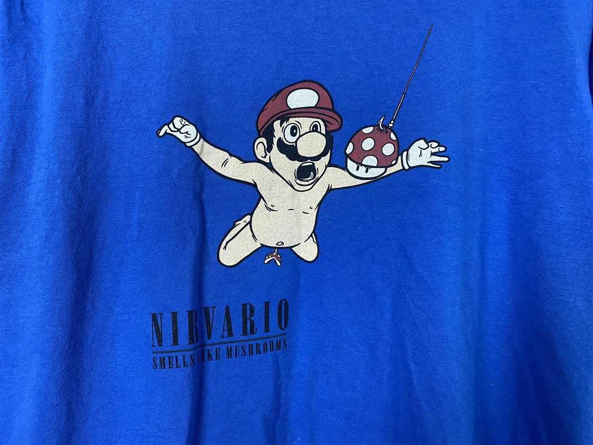 Nirvana Men’s Nirvario Smells like Mushrooms T-Shirt Vintage Size L Size US L / EU 52-54 / 3 - 4 Thumbnail