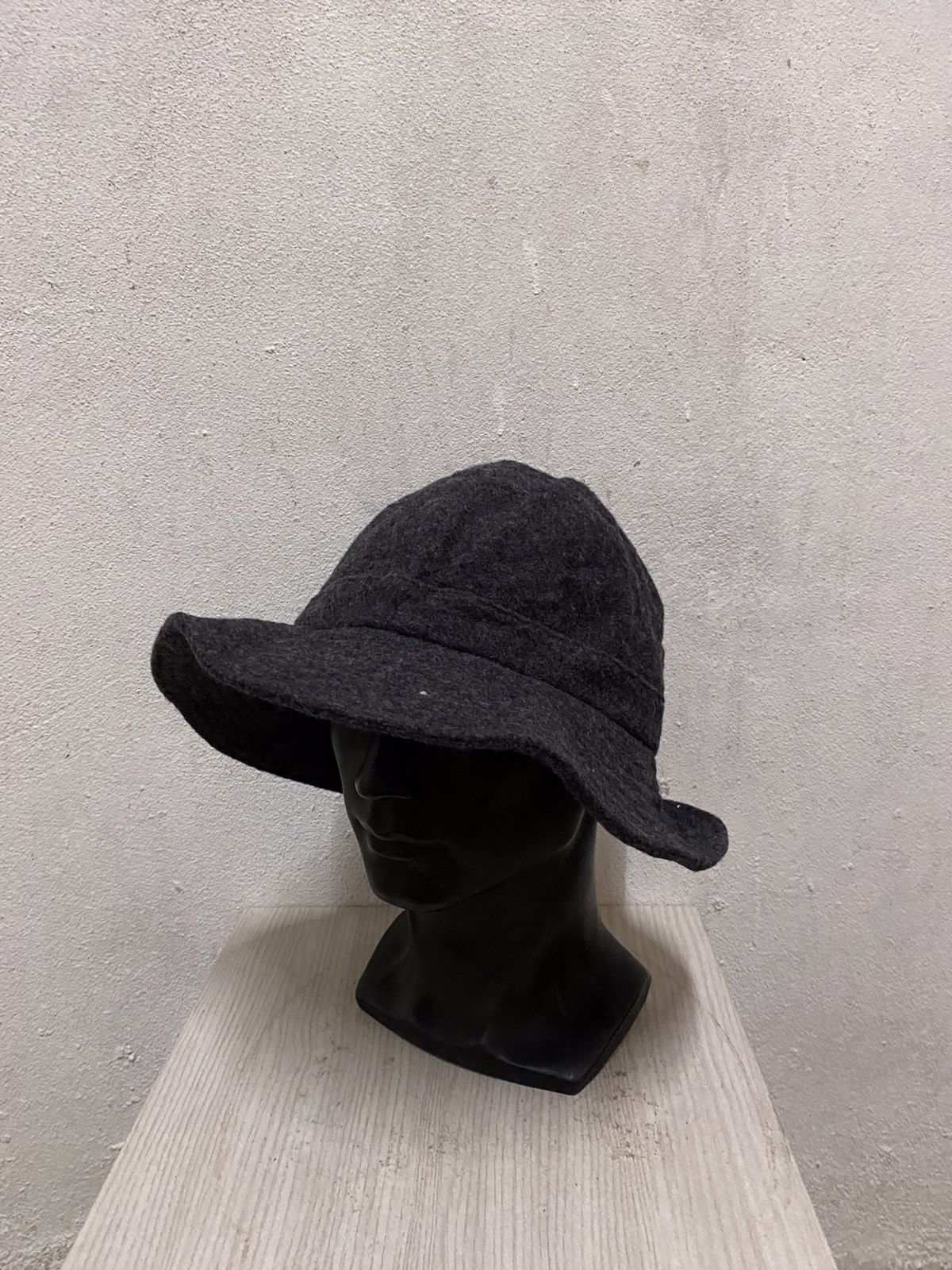 Japanese Brand Japanese Brand Plain Bucket Hat Size ONE SIZE - 3 Thumbnail