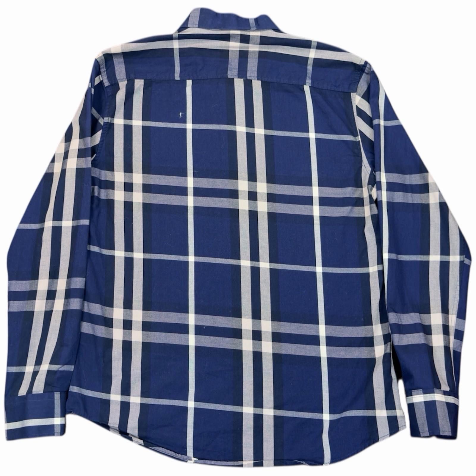 Burberry Burberry London Button Down Shirt Navy Blue Plaid Medium Size US M / EU 48-50 / 2 - 5 Thumbnail