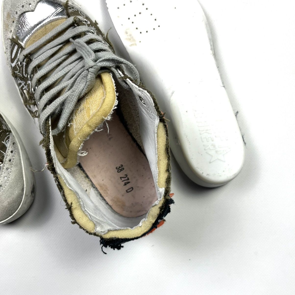 Golden Goose × Japanese Brand Golden Goose Deluxe Brand High-Top Sneakers Size US 8 / IT 38 - 8 Thumbnail