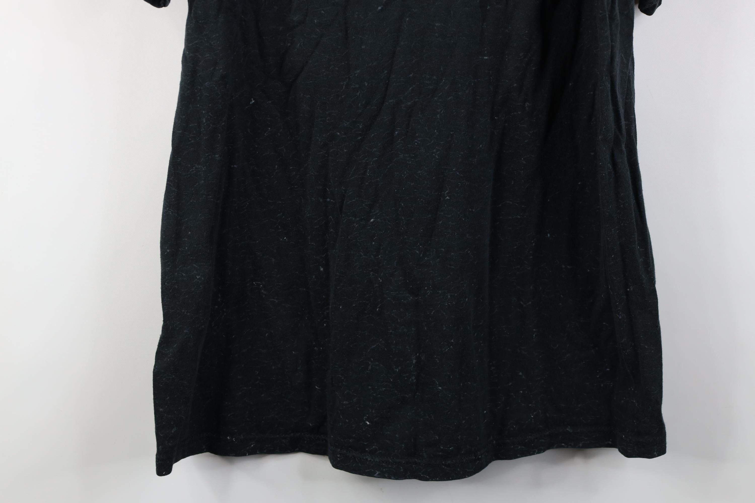 Vintage Vintage 90s Streetwear Southwestern Wolf Las Vegas T-Shirt Size L / US 10 / IT 46 - 13 Thumbnail
