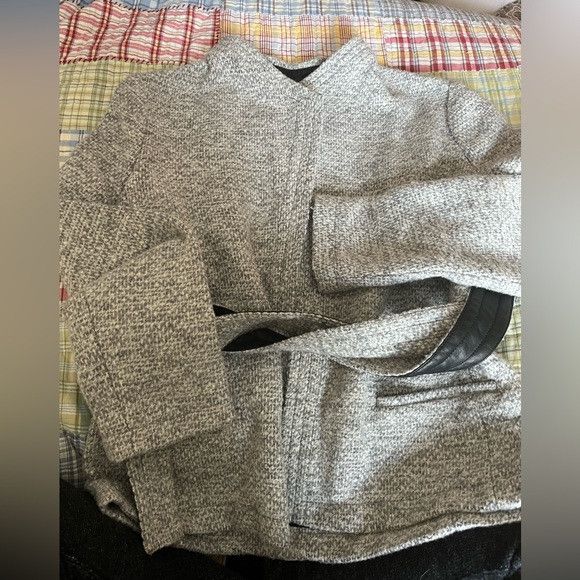 Banana Republic Banana Republic Tweed Jacket with Reversible Belt Size S / US 4 / IT 40 - 2 Thumbnail