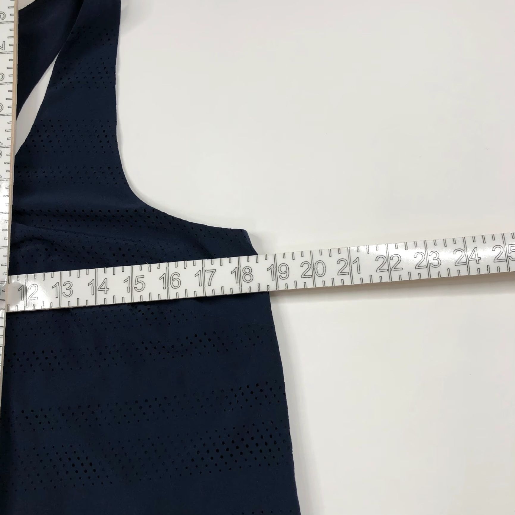 Athleta Athleta Tank Women M Blue Activewear Gym Tennis Pullover Racerback Sleeveless Striped Lightweight Athletic 446831 Size M / US 6-8 / IT 42-44 - 5 Thumbnail