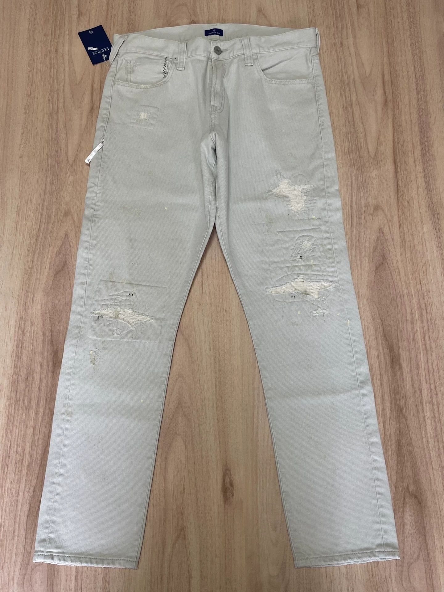 Vanquish Beige Distressed Denim Jeans Size 32 Size US 32 / EU 48 - 1 Thumbnail