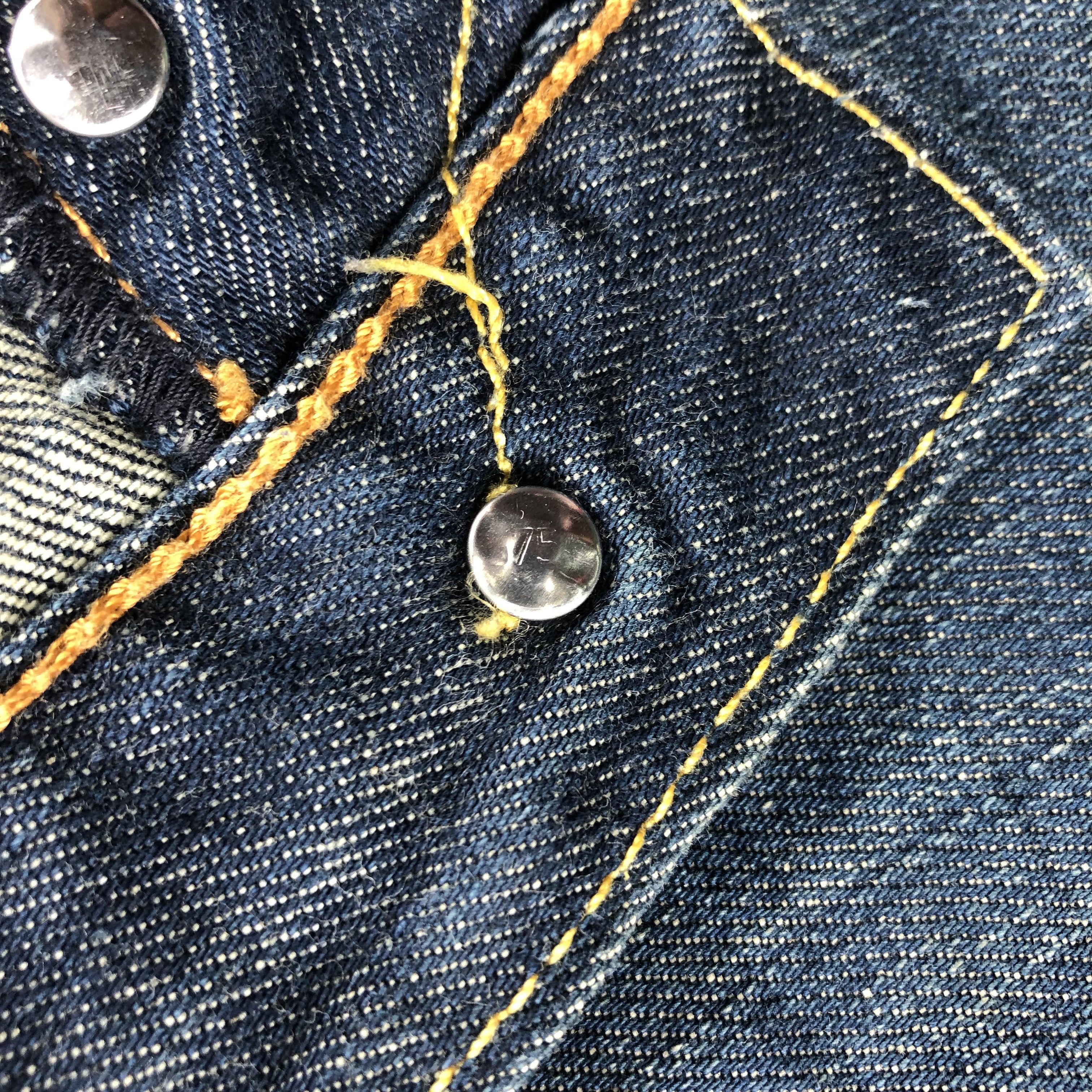 Levi's × Vintage Vintage Blue Wash Levis 501 Jeans-JM2925 Size US 35 - 15 Thumbnail