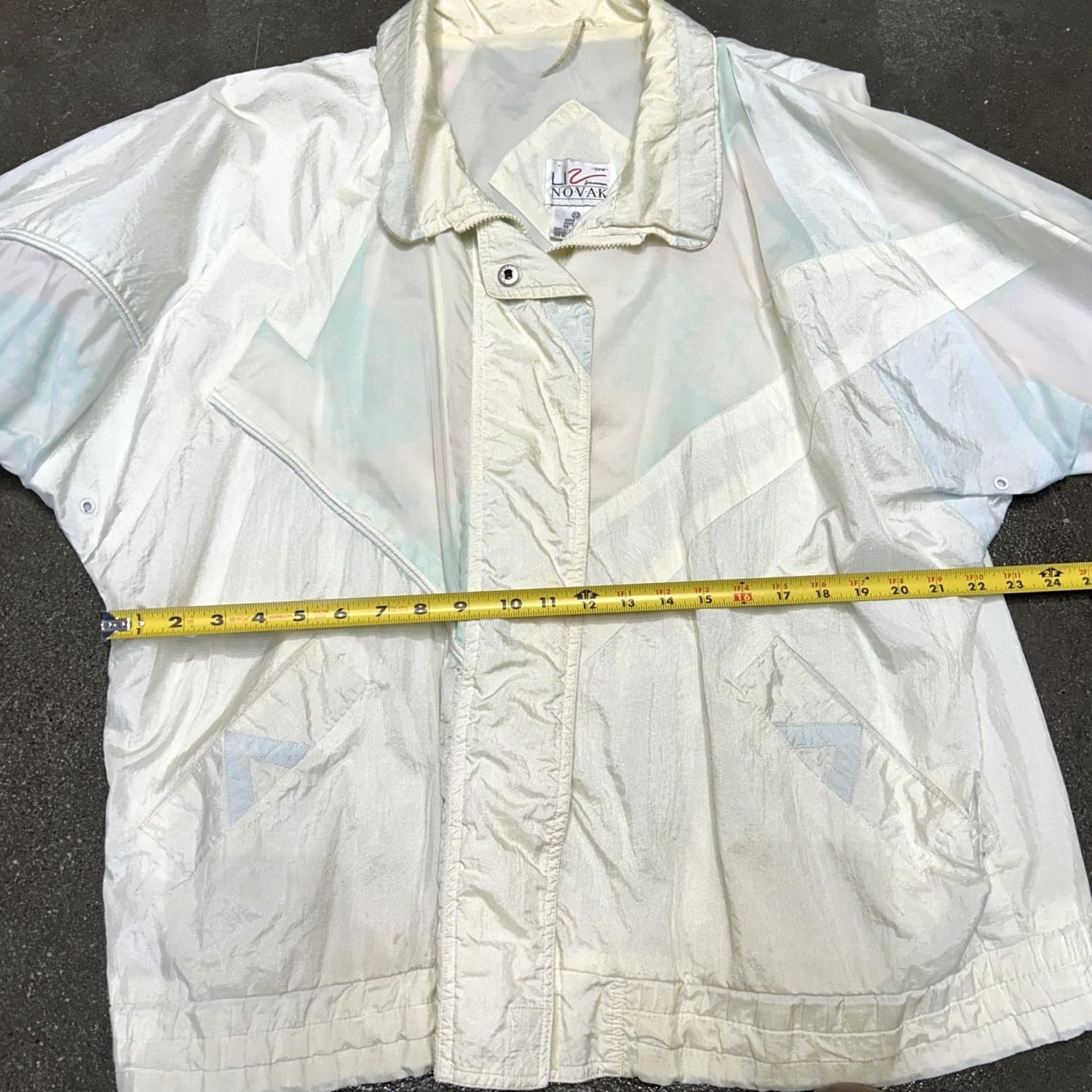 Vintage VINTAGE Liz Novak Jacket Womens 22W White Nylon Geometric Pastel Windbreaker 80s Size 3XL / US 20-22 - 5 Thumbnail