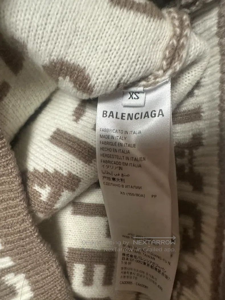 Balenciaga Balenciaga Full Print Logo Sweater Size US XS / EU 42 / 0 - 2 Thumbnail