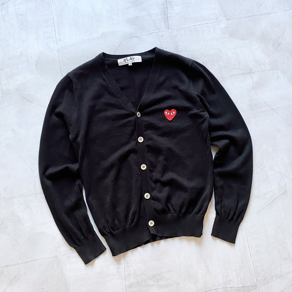 トップス PLAY COMMEdesGARCONS KNIT CARDIGAN Comme des Garçons - V