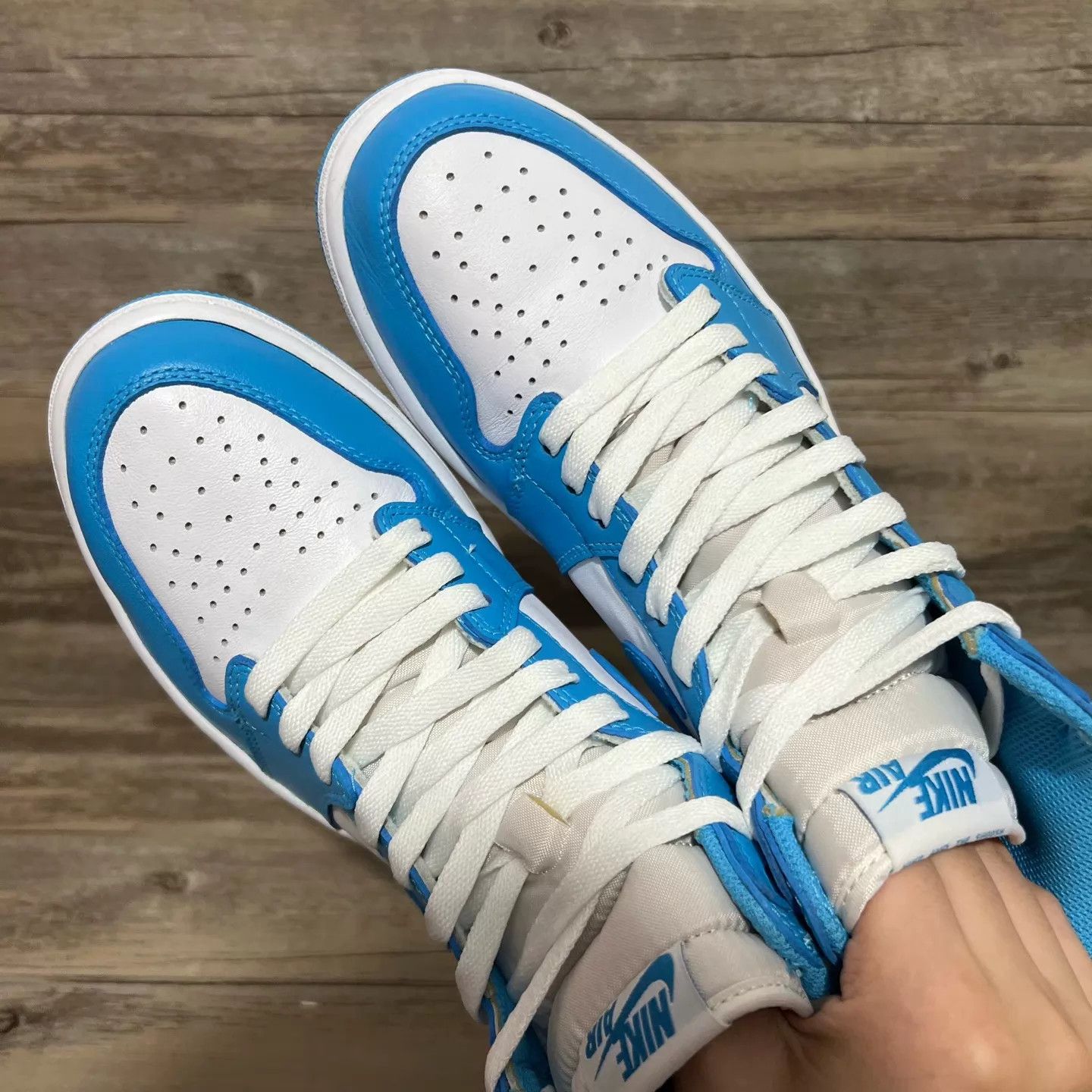 Nike Air Jordan 1 OG UNC 42.5 99 New Size US 9.5 / EU 42-43 - 5 Thumbnail