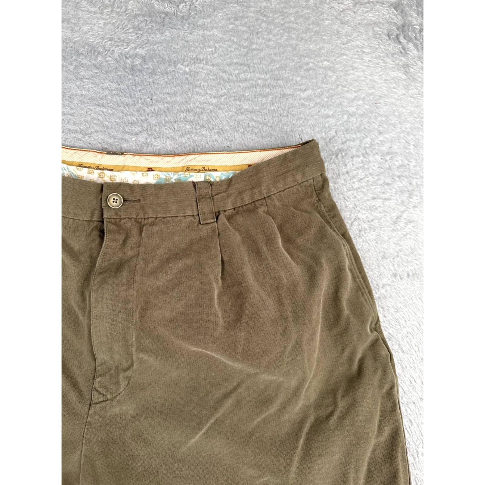 Tommy Bahama VINTAGE not applicable; Remove. Size US 36 / EU 52 - 5 Thumbnail