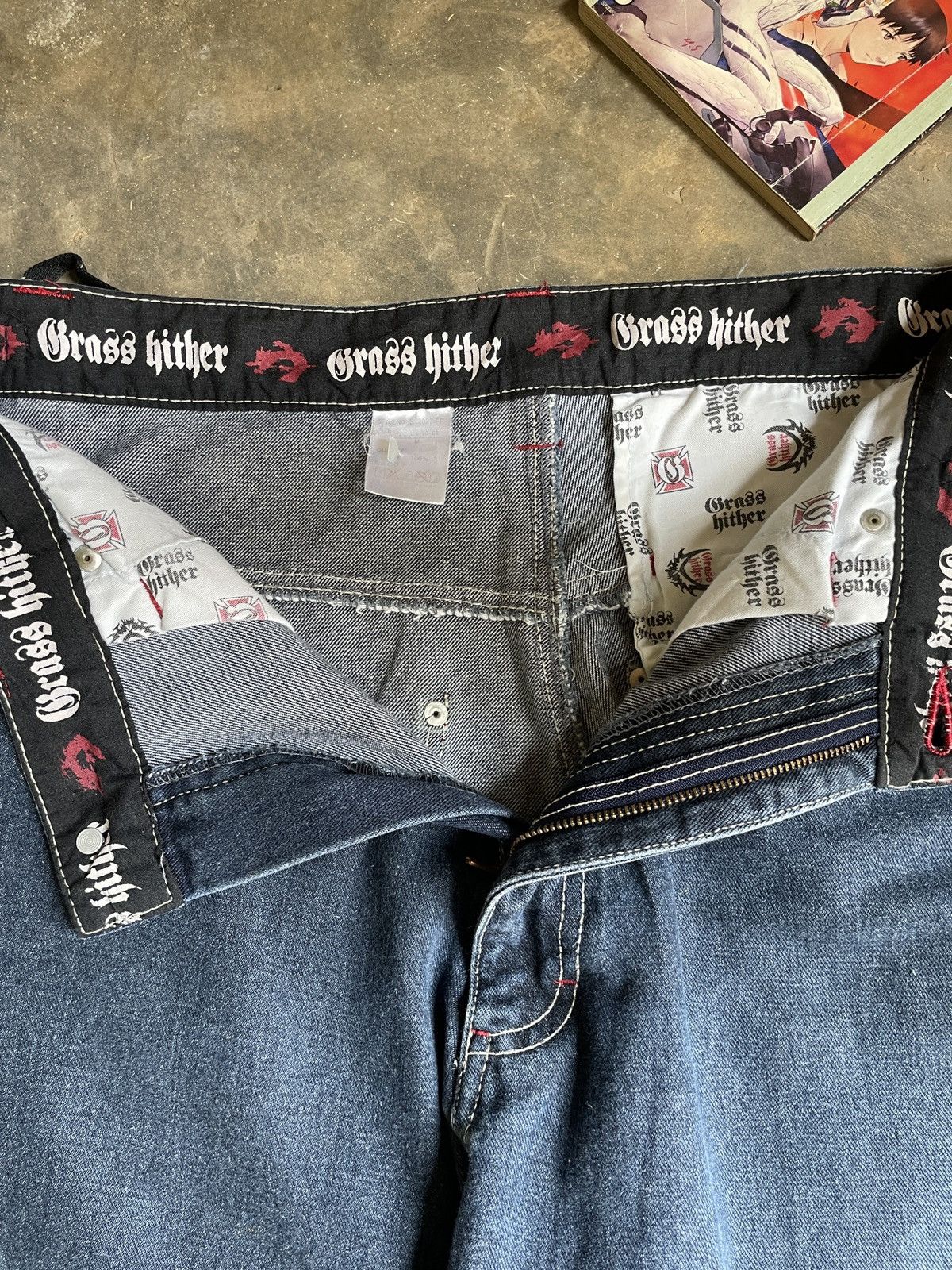 Japanese Brand Vintage Crazy Brass Hither Embroyed Flame Dragon Baggy Jeans Size US 34 / EU 50 - 8 Thumbnail