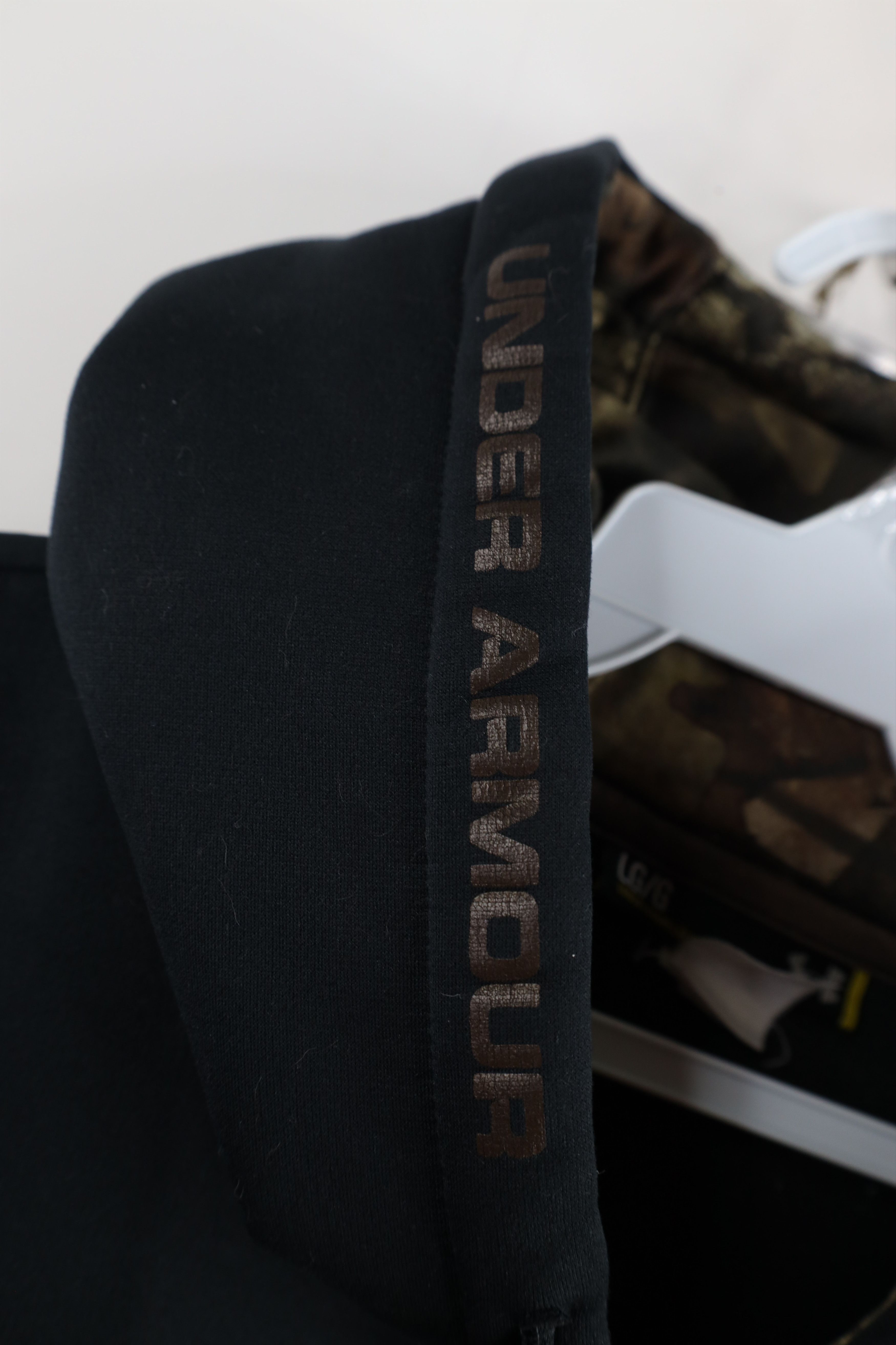 Under Armour × Vintage Under Armour Storm Big Logo Camouflage Hoodie Sweatshirt Size US L / EU 52-54 / 3 - 7 Thumbnail
