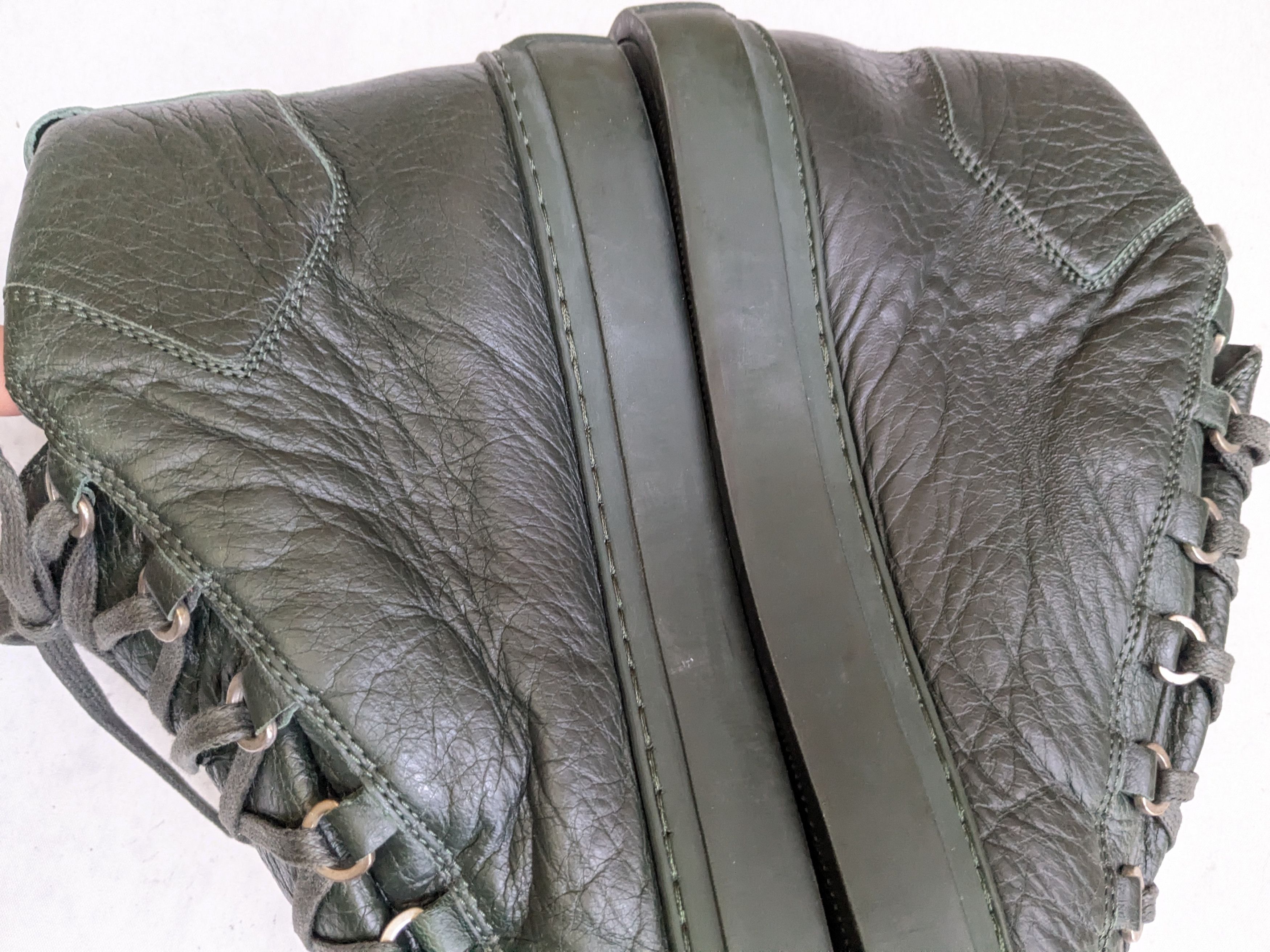 Balenciaga Balenciaga Arena Sneakers Dark Green 14 High Tops Leather Size US 14 / EU 47 - 13 Thumbnail
