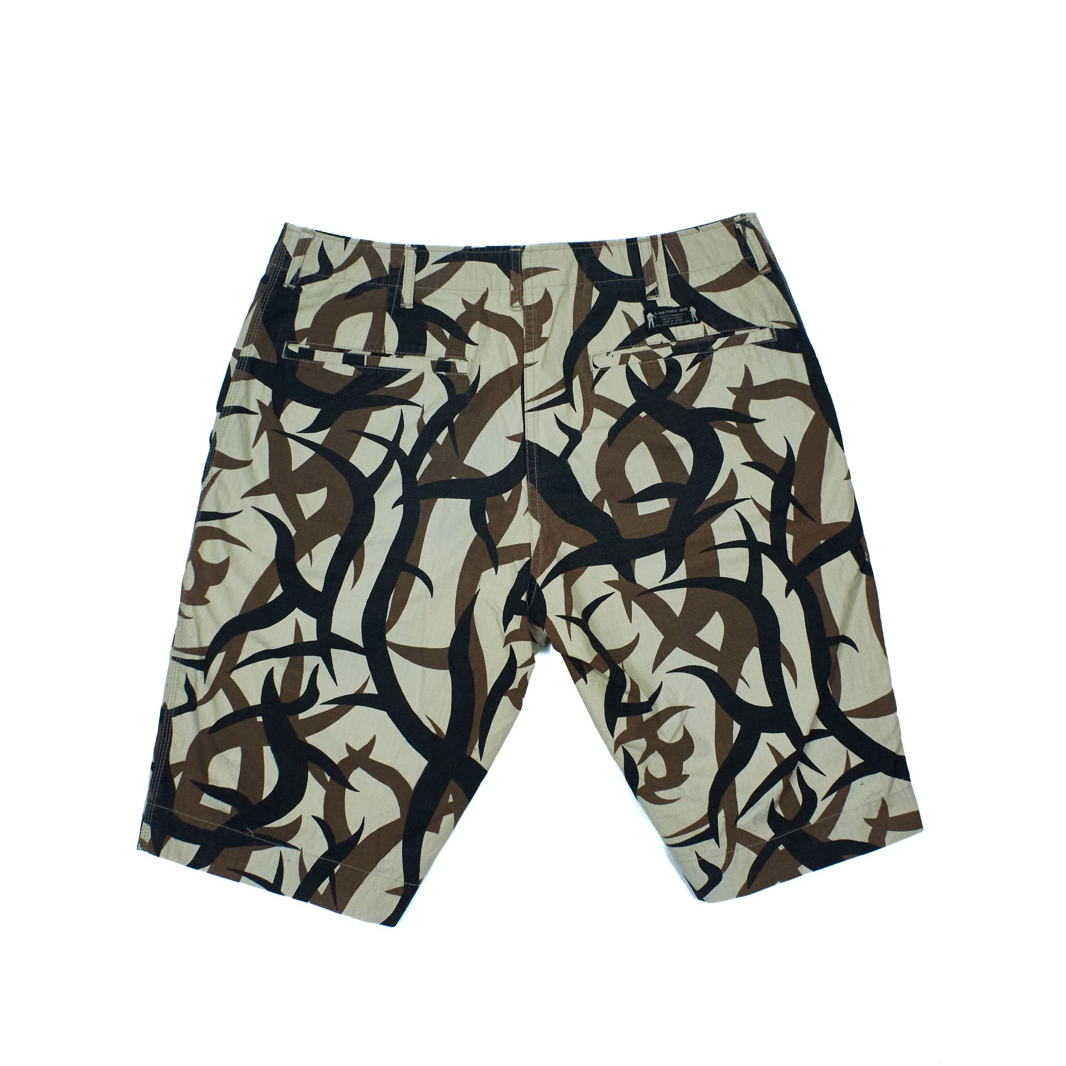 Bape Vintage Tribal Camo Shorts Size US 36 / EU 52 - 2 Thumbnail