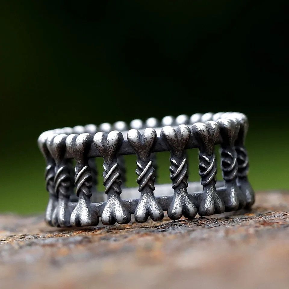 Jewelry × Vintage Retro Goth Bone Ring Size ONE SIZE - 2 Thumbnail