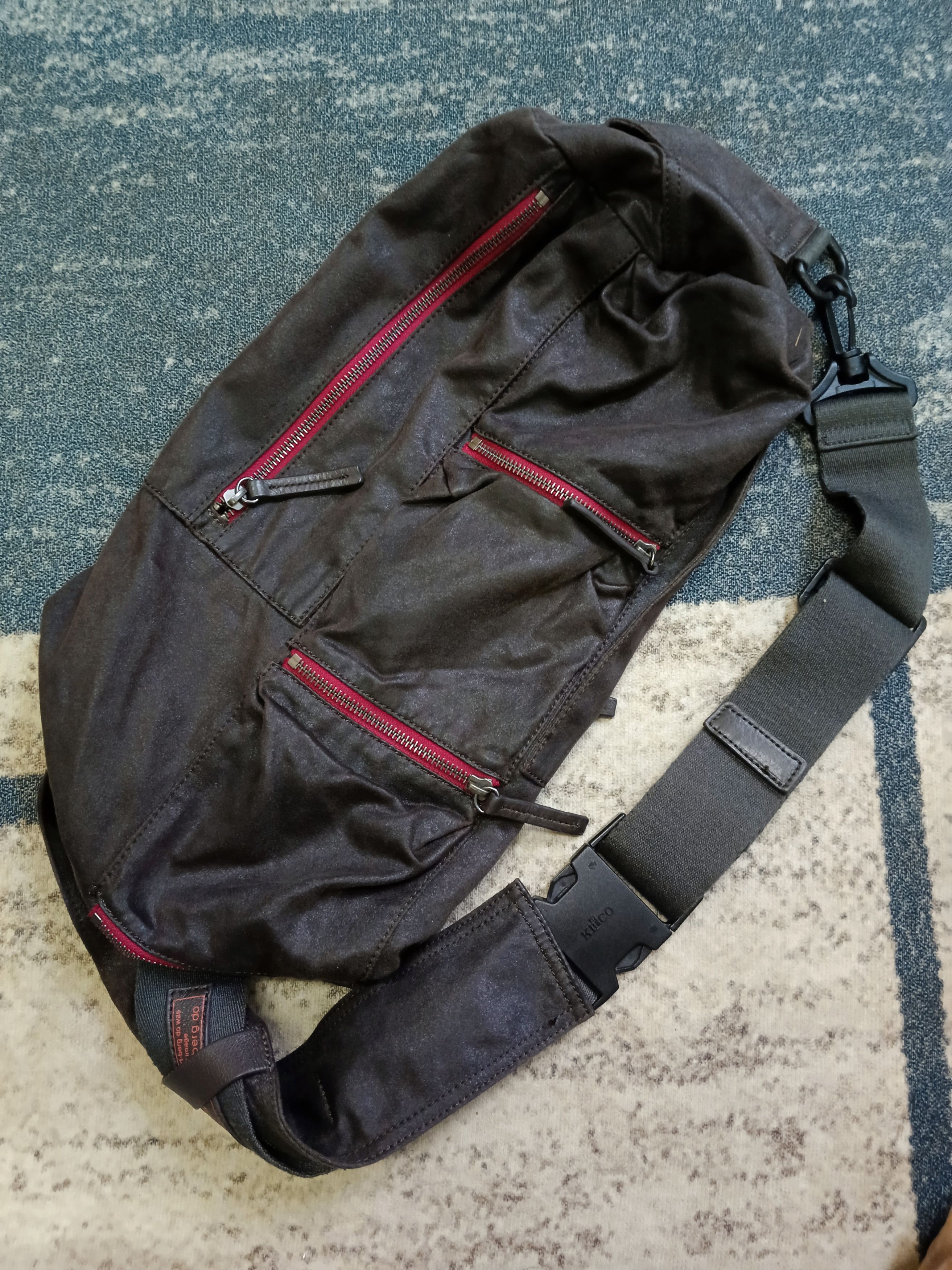 Japanese Brand VERY RARE🔥WAXED CROSSBODY TACTICAL ART BERG 2WAY Size ONE SIZE - 8 Thumbnail