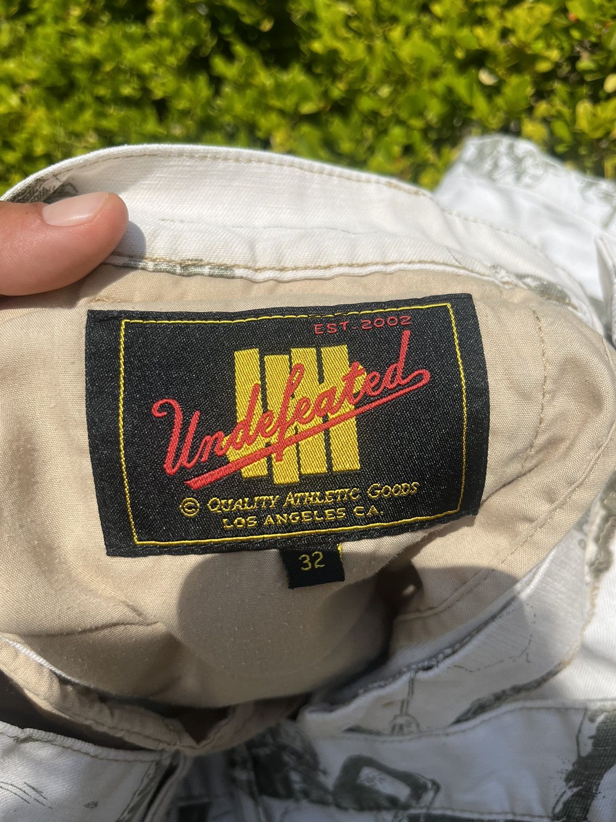 Undefeated Undefeated cargo shorts Size US 32 / EU 48 - 3 Thumbnail