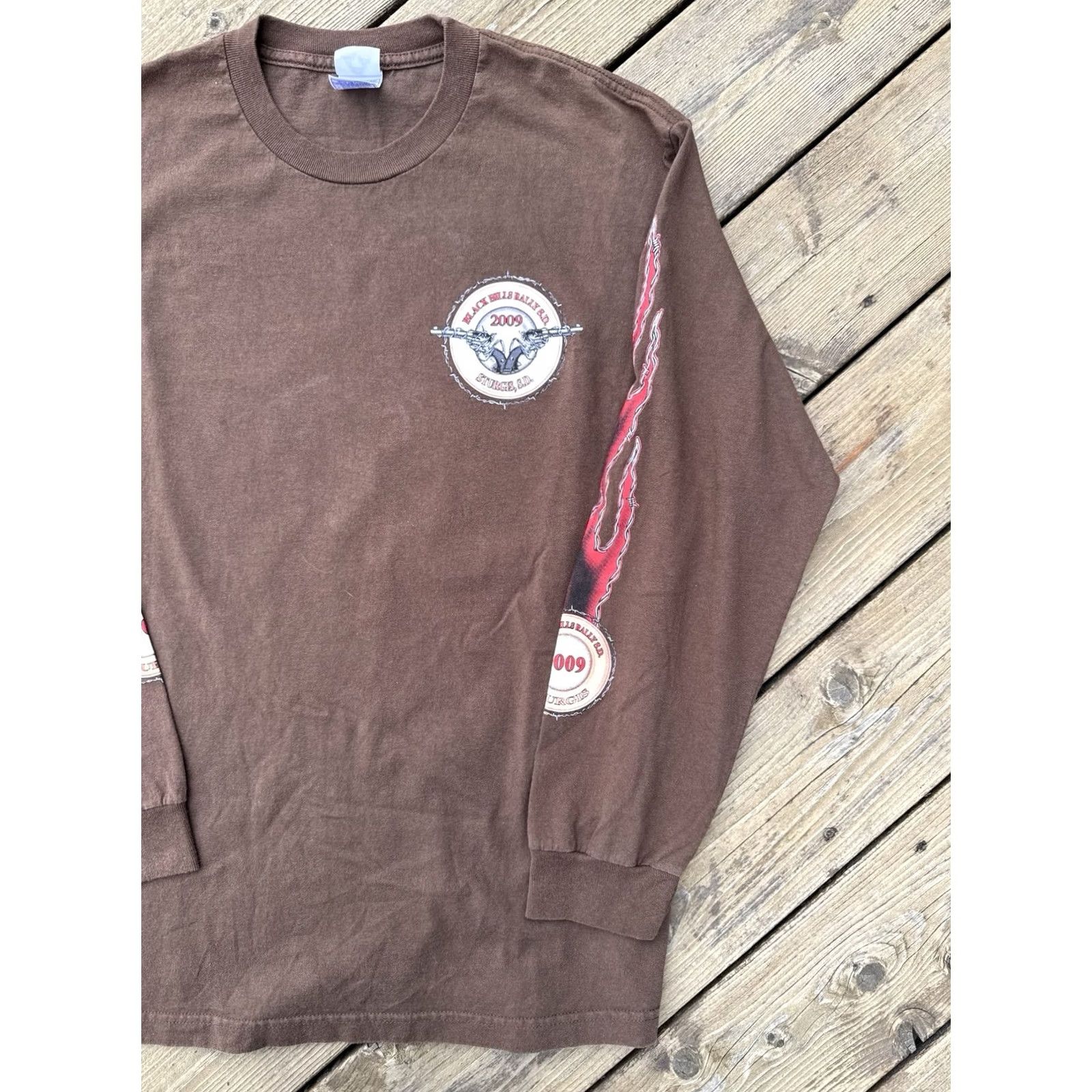 AAA VINTAGE Sturgis Black Hills Rally 2009 Long Sleeve Graphic Tee Biker Flames Brown L Mens Size US L / EU 52-54 / 3 - 3 Thumbnail