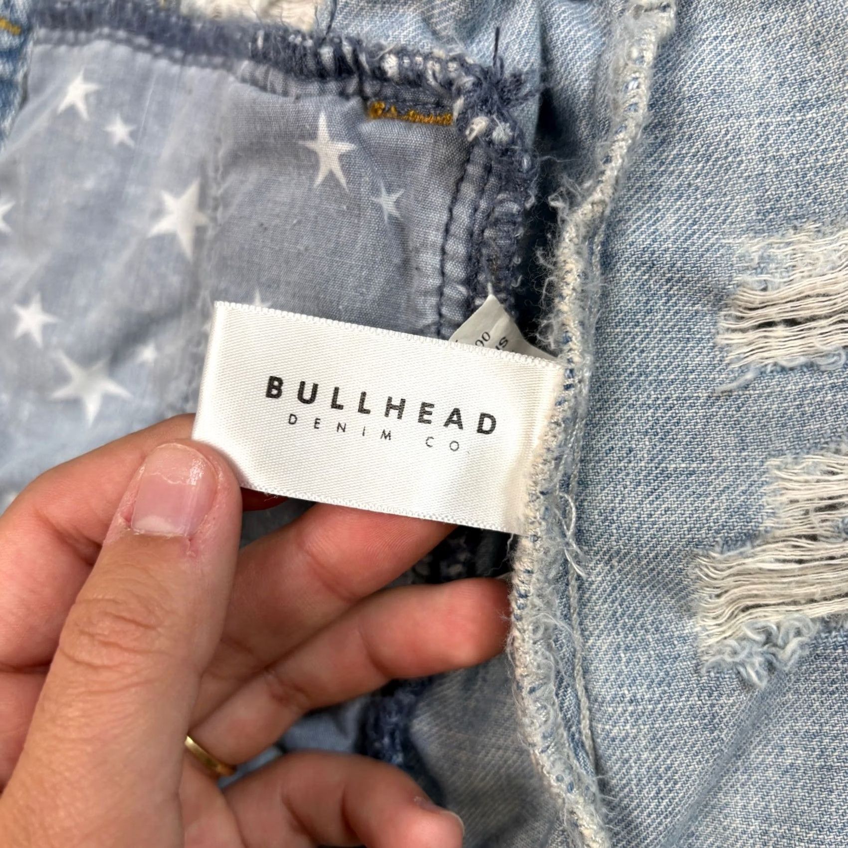 Denime Bullhead Denim Vest Woman M Blue Stars Stripes Distressed Rockabilly Y2K Motif Den﻿im Distress Rockabilly Vest Woman M Blue Stars Stripes Size M / US 6-8 / IT 42-44 - 4 Thumbnail