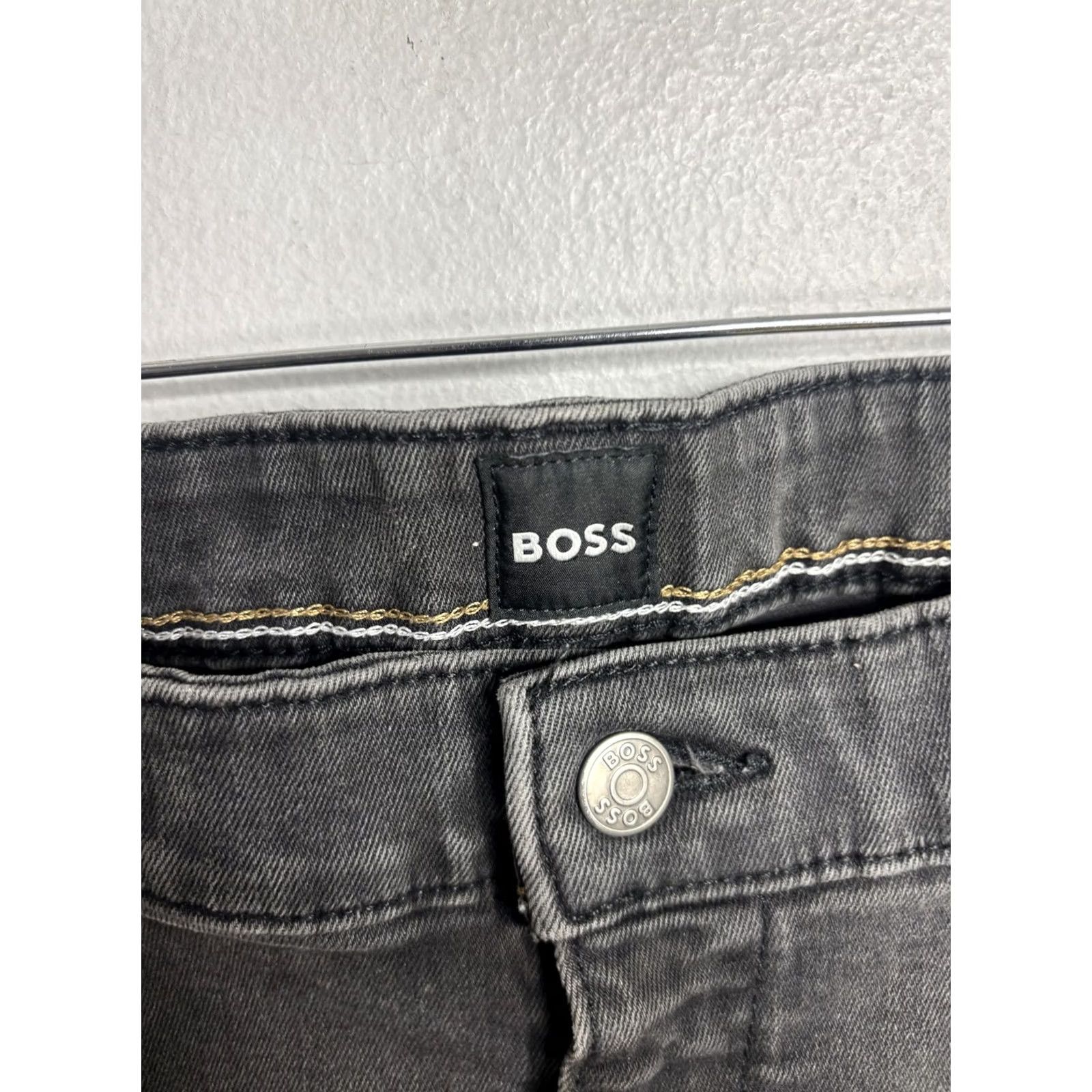 Hugo Boss HUGO BOSS Jeans Mens 34x30 Black Wash Slim Tapered Denim Casual Pants Boss Jeans Slim 5-Pocket Design Men Regular Inseam 30 Size US 34 / EU 50 - 6 Thumbnail