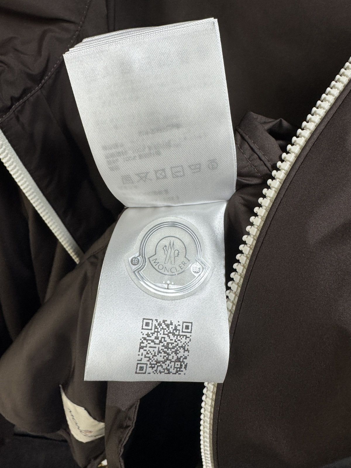 Moncler Moncler Fegeos Jacket Size M / US 6-8 / IT 42-44 - 4 Thumbnail