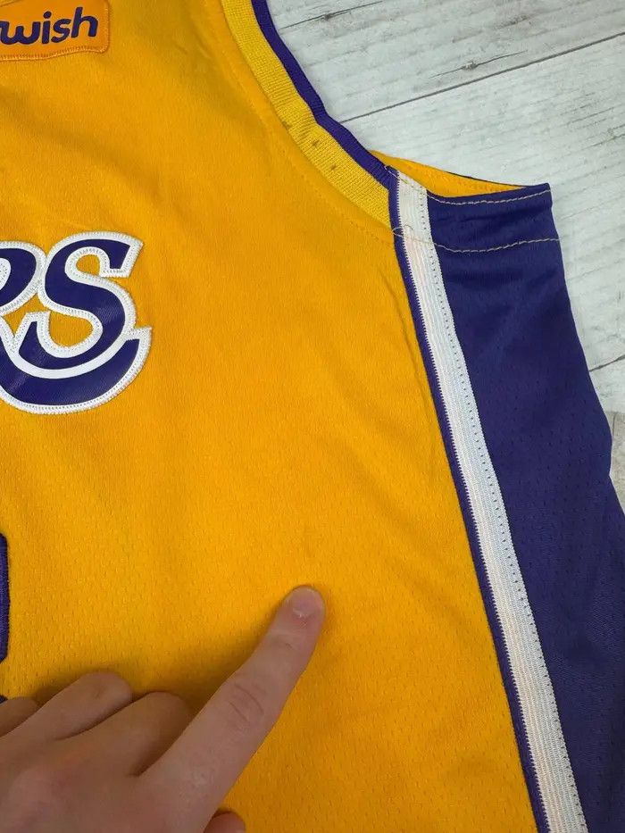 Nike Nike Los Angeles Lakers James #23 NBA Jersey Basketball Size US L / EU 52-54 / 3 - 8 Thumbnail