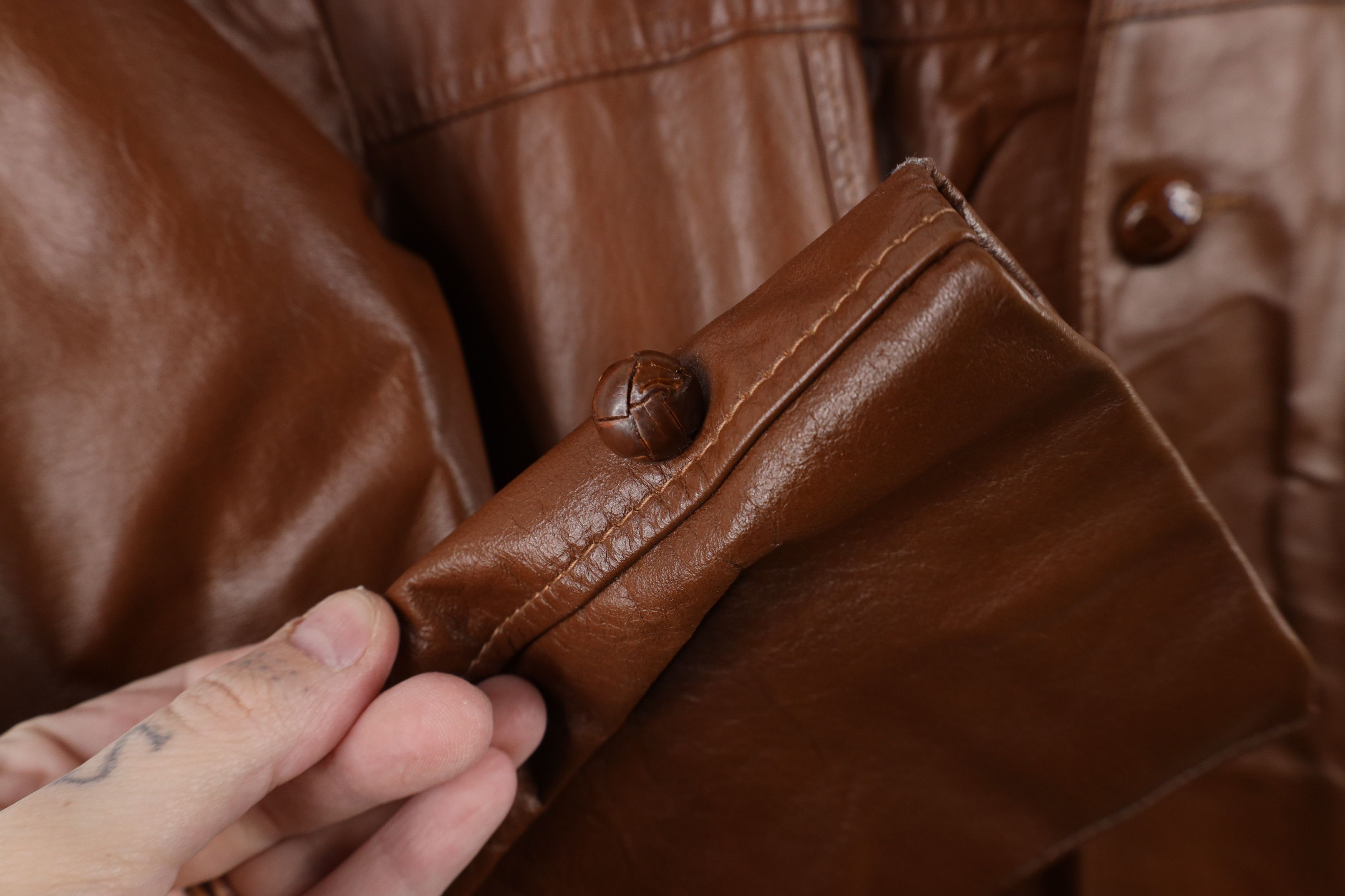 Vintage Vintage 70s Streetwear Lined Leather Button Jacket Brown USA Size US L / EU 52-54 / 3 - 4 Thumbnail