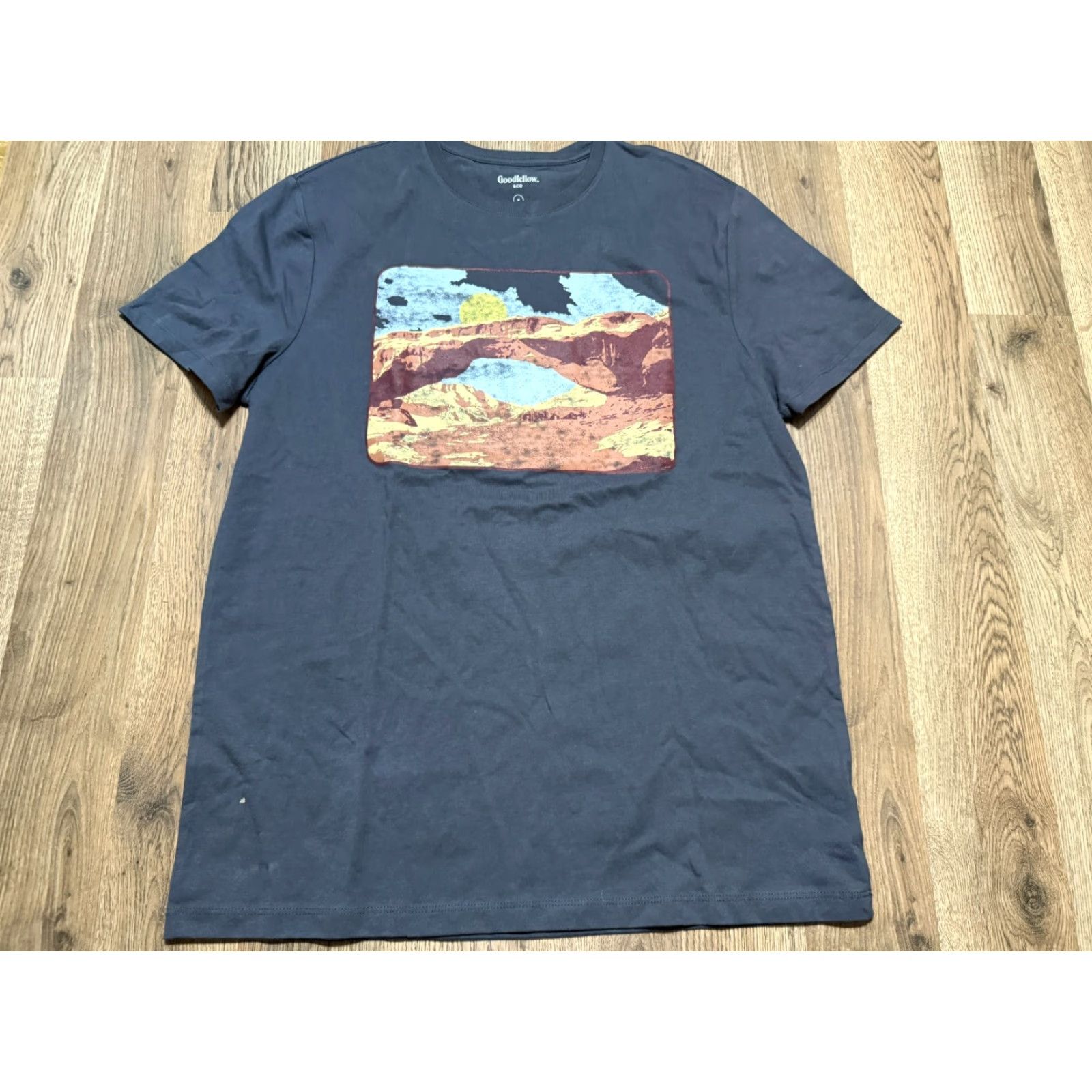 Vintage Goodfellow & Co Shirt Men Medium Black Crewneck Short Sleeve T-Shirt Vintage No (if necessary) Size US M / EU 48-50 / 2 - 2 Thumbnail