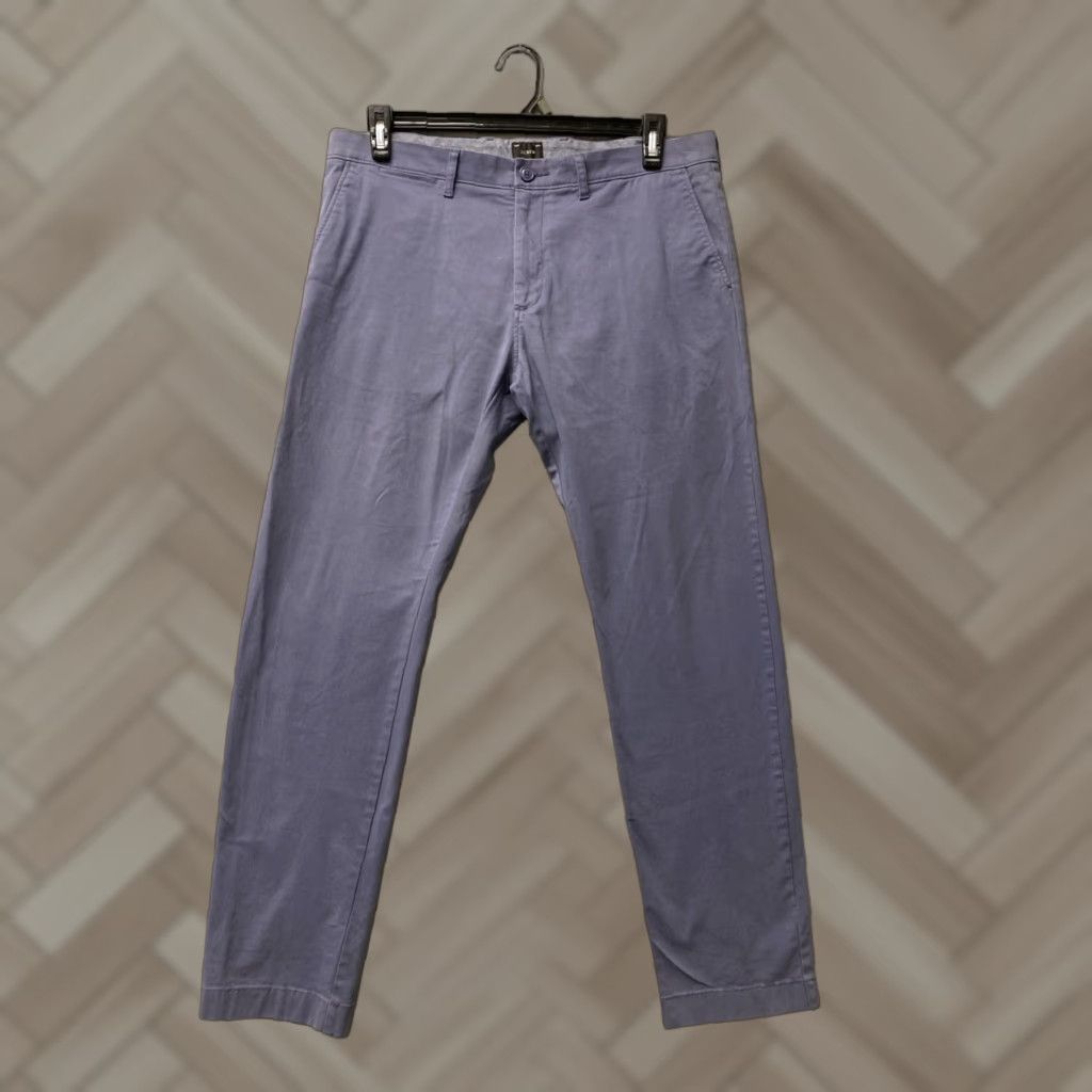 J.Crew J.CREW Chino Pants Men’s 34x32 Periwinkle Slim Straight Flat Front Zip Pockets Casual Cotton 32" Inseam Size US 34 / EU 50 - 1 Thumbnail