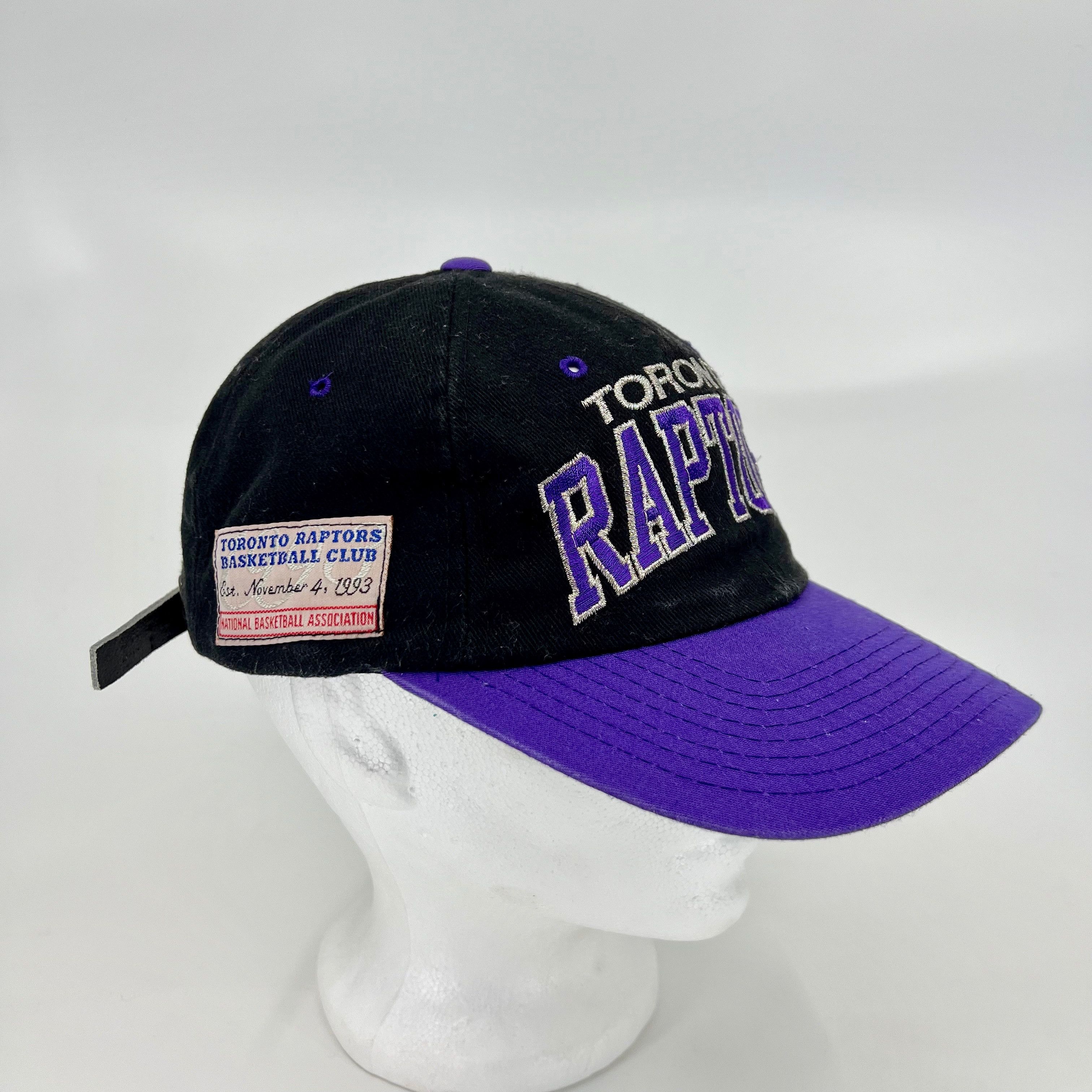 NBA × Starter Toronto Raptors Vintage Starter Strapback Size ONE SIZE - 3 Thumbnail