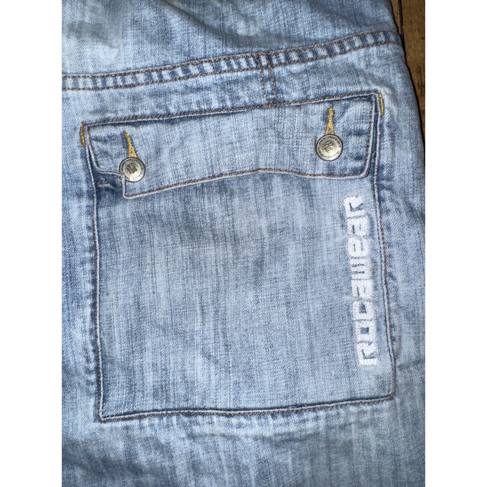 Rocawear VINTAGE Rocawear Baggy Denim Shorts Y2K Hip Hop Jean Shorts 35 Men Blue 90s Grunge Jorts Size US 35 - 6 Thumbnail