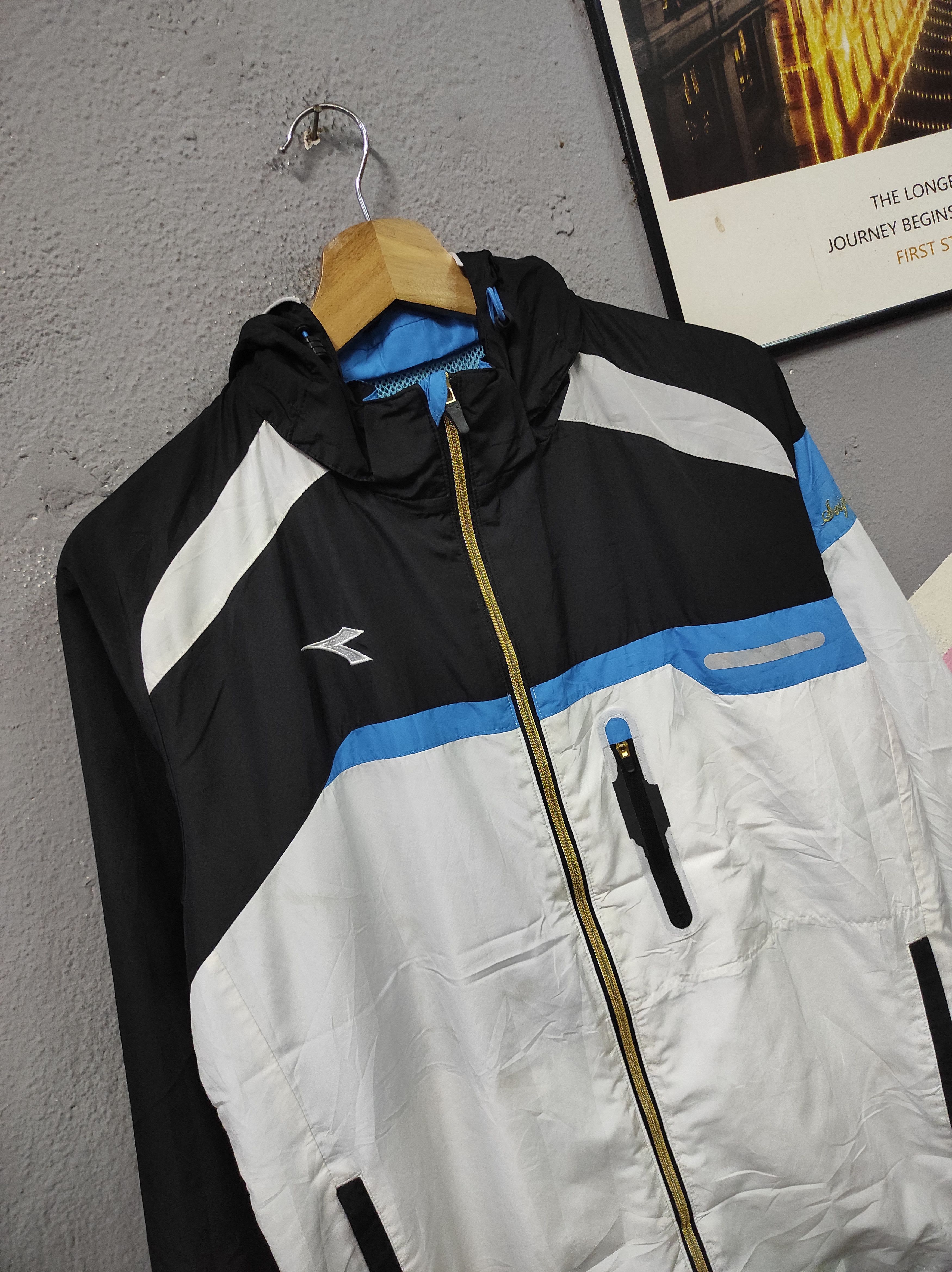 Diadora × Japanese Brand DIADORA OSHUKAN TENNIS TEAM LIGHT JACKET HOODED Size US M / EU 48-50 / 2 - 4 Thumbnail